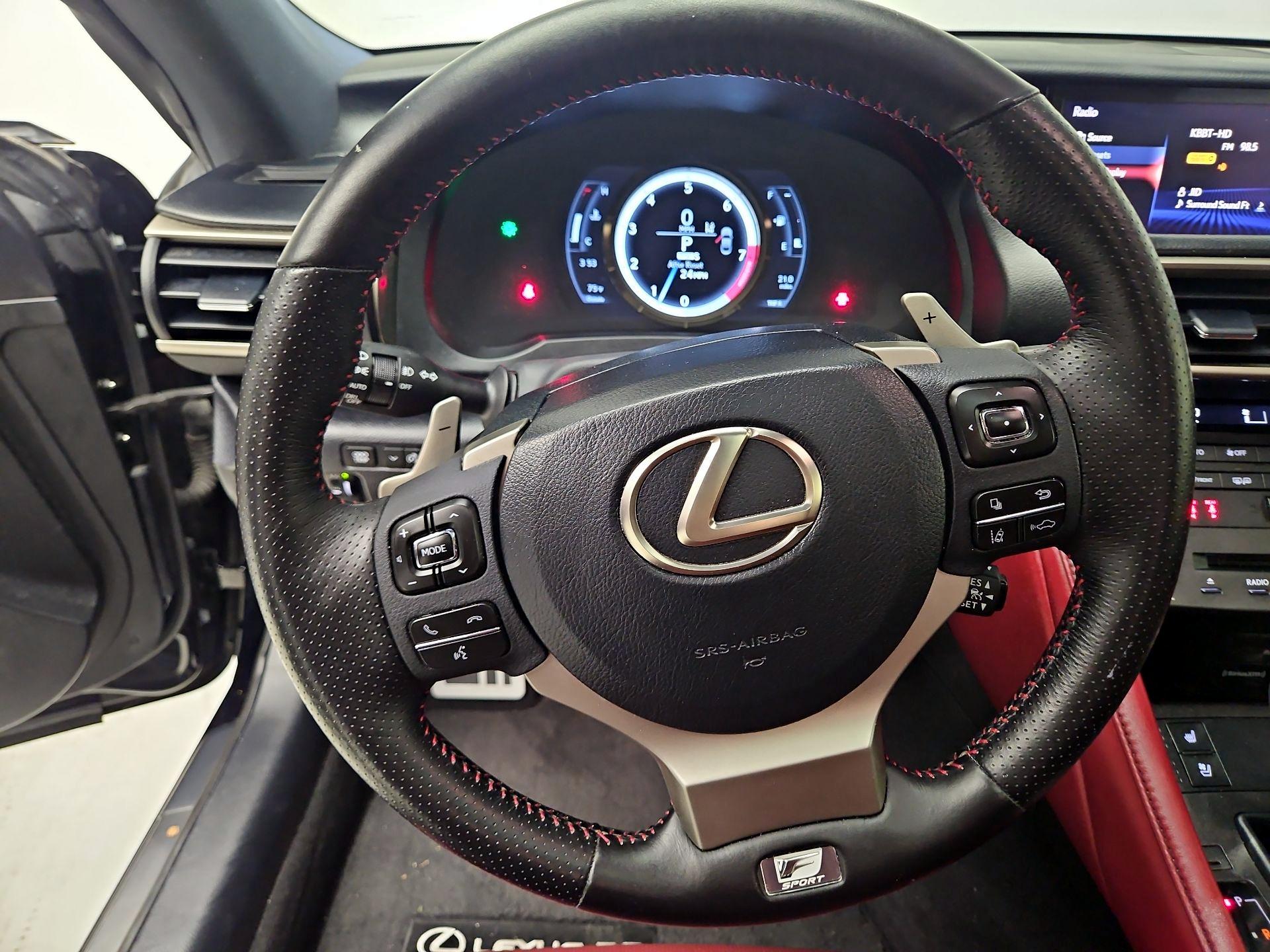 Thumbnail: 2018 Lexus RC - 10