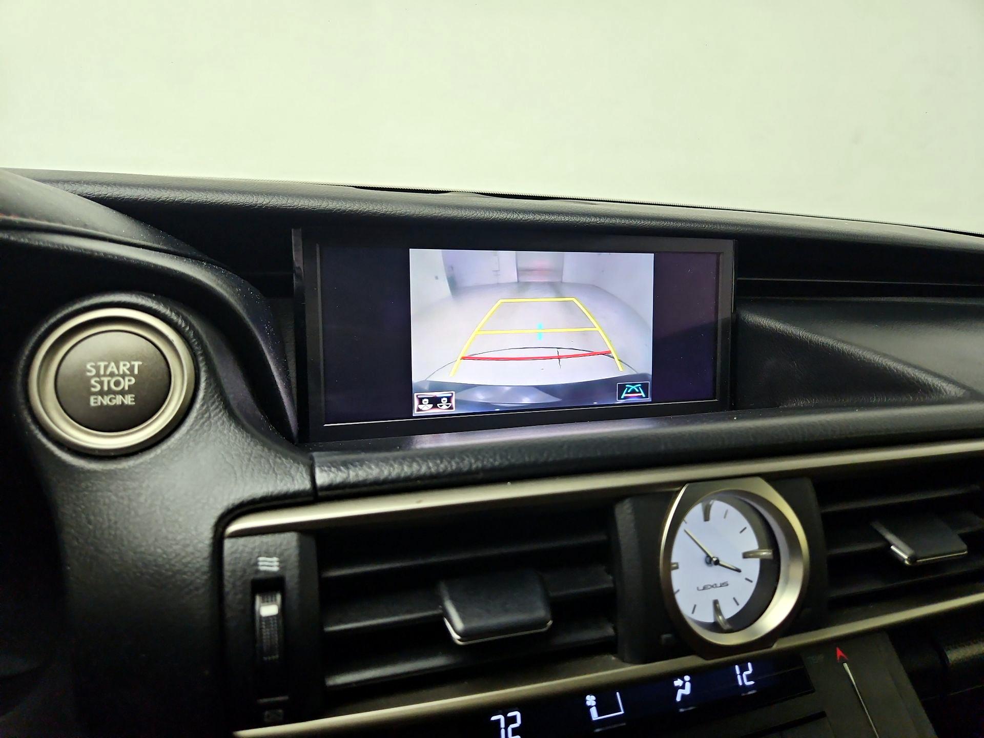 Thumbnail: 2018 Lexus RC - 15