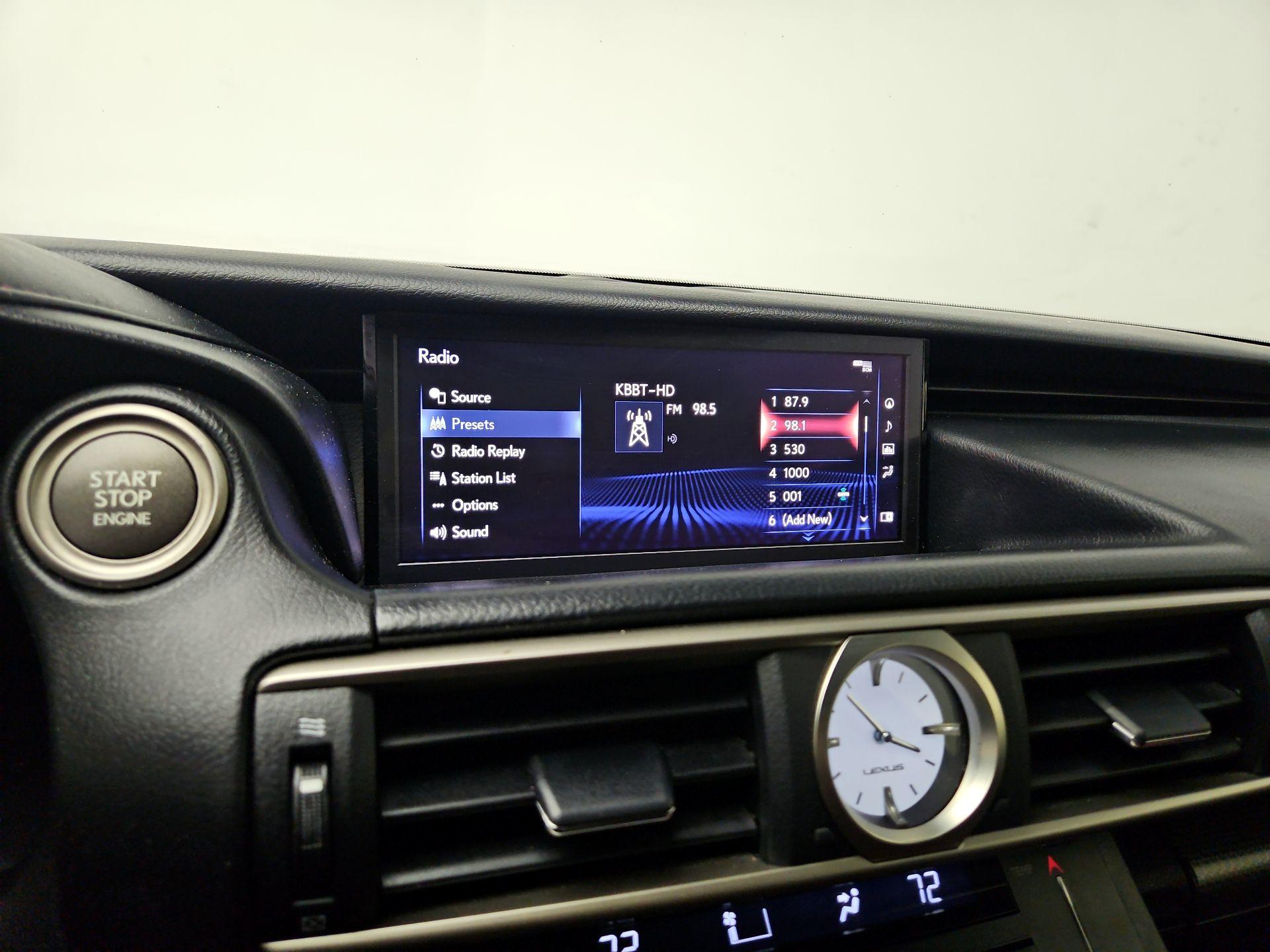 Thumbnail: 2018 Lexus RC - 16