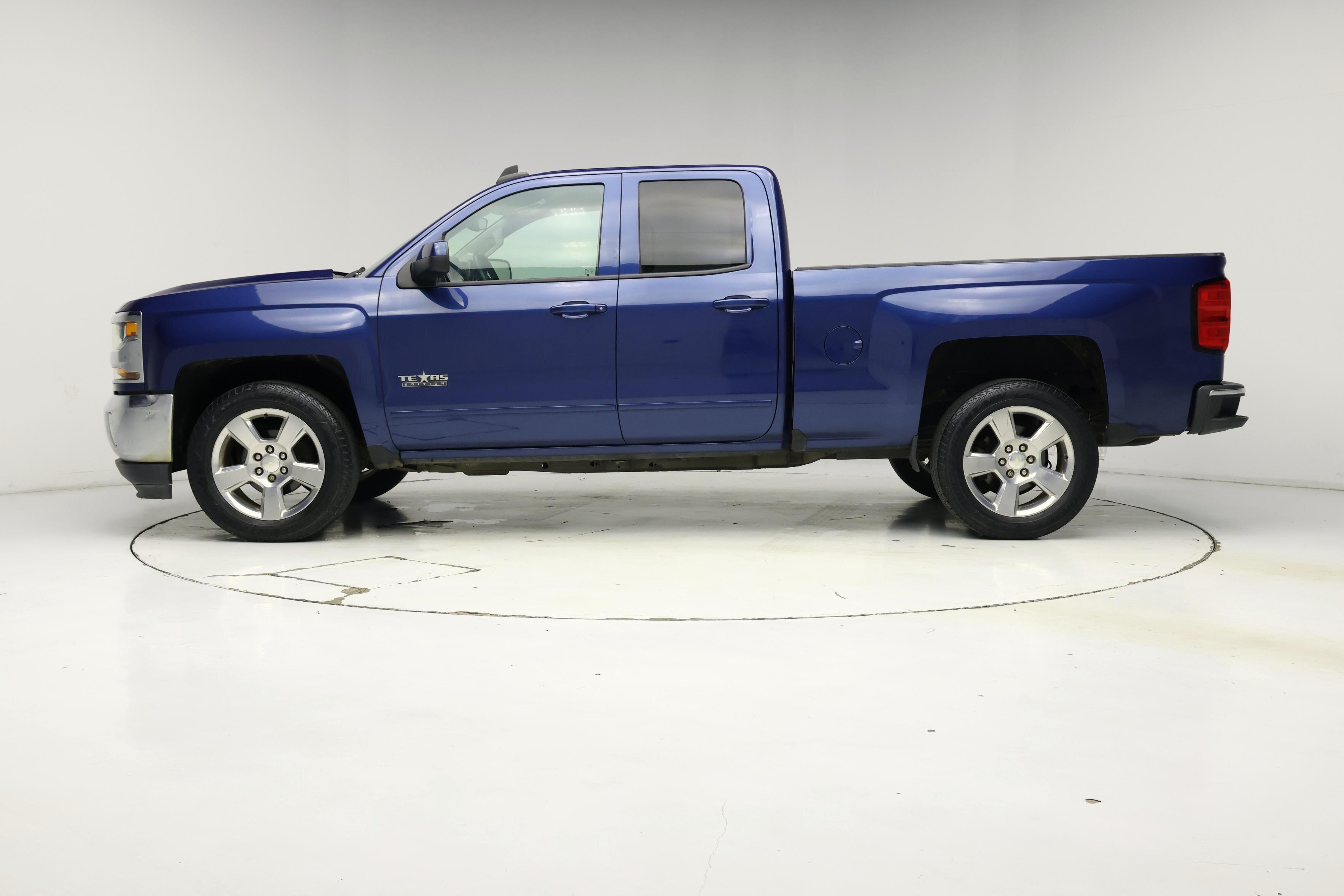 Thumbnail: 2017 Chevrolet Silverado 1500 - 3