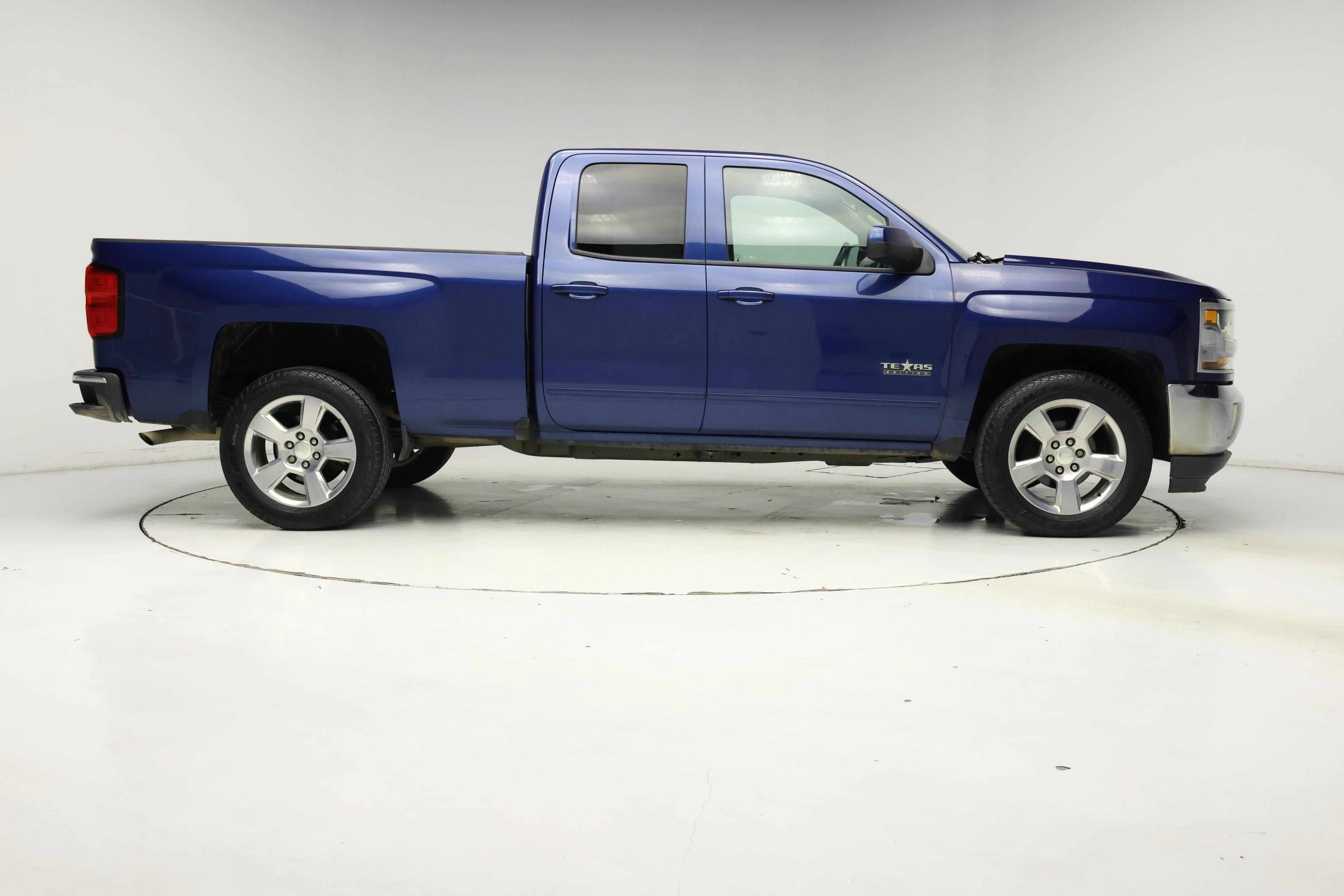 Thumbnail: 2017 Chevrolet Silverado 1500 - 7