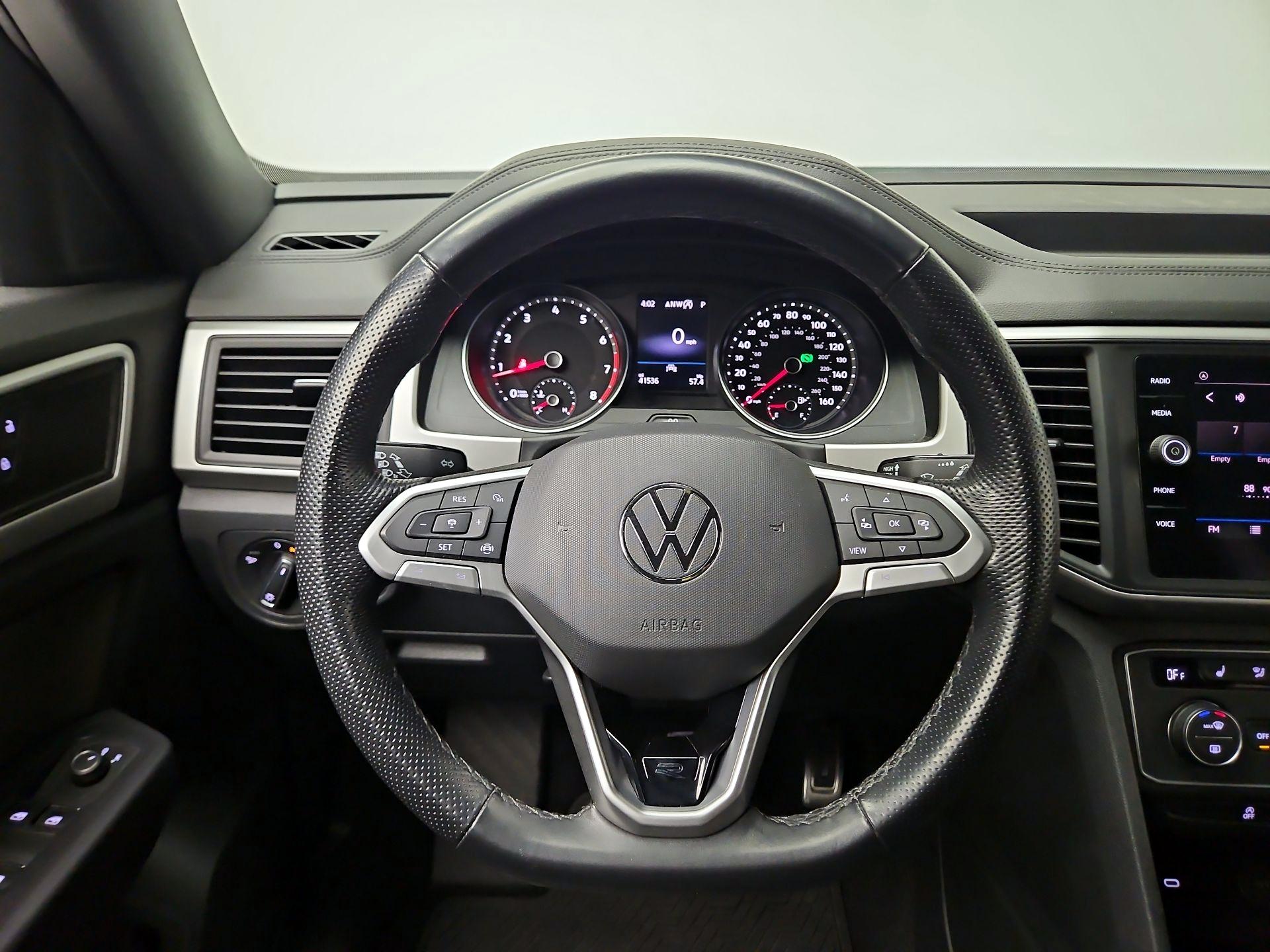 Thumbnail: 2021 Volkswagen Atlas - 10