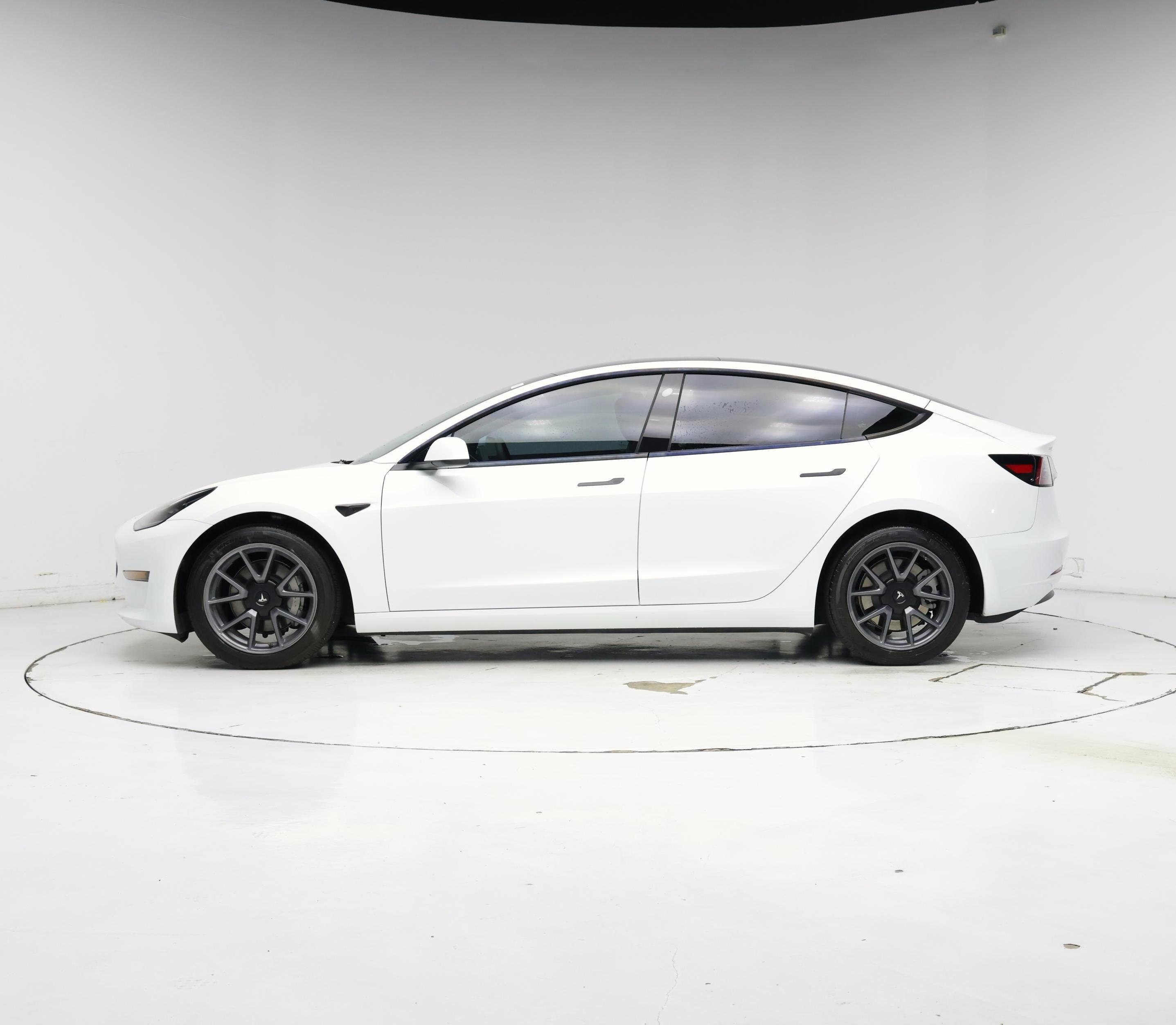 Thumbnail: 2023 Tesla Model 3 - 3