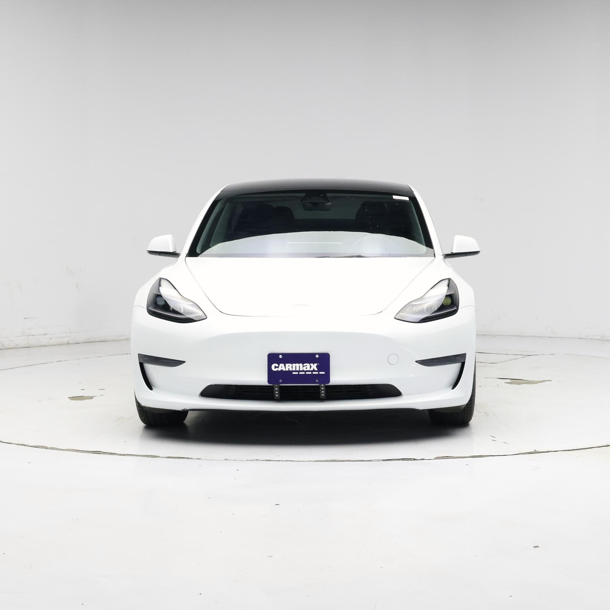 Thumbnail: 2023 Tesla Model 3 - 5