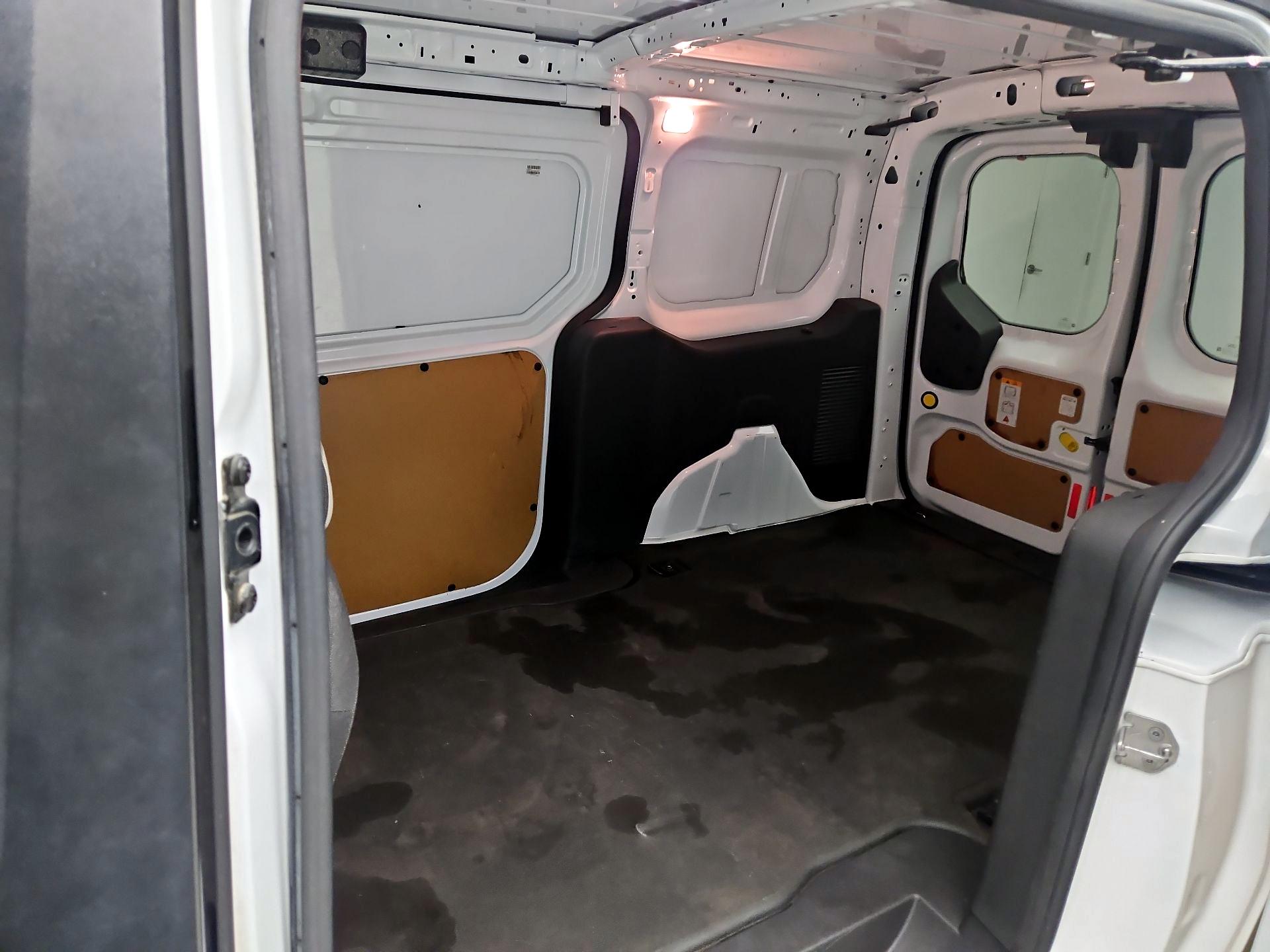 Thumbnail: 2018 Ford Transit Series - 19