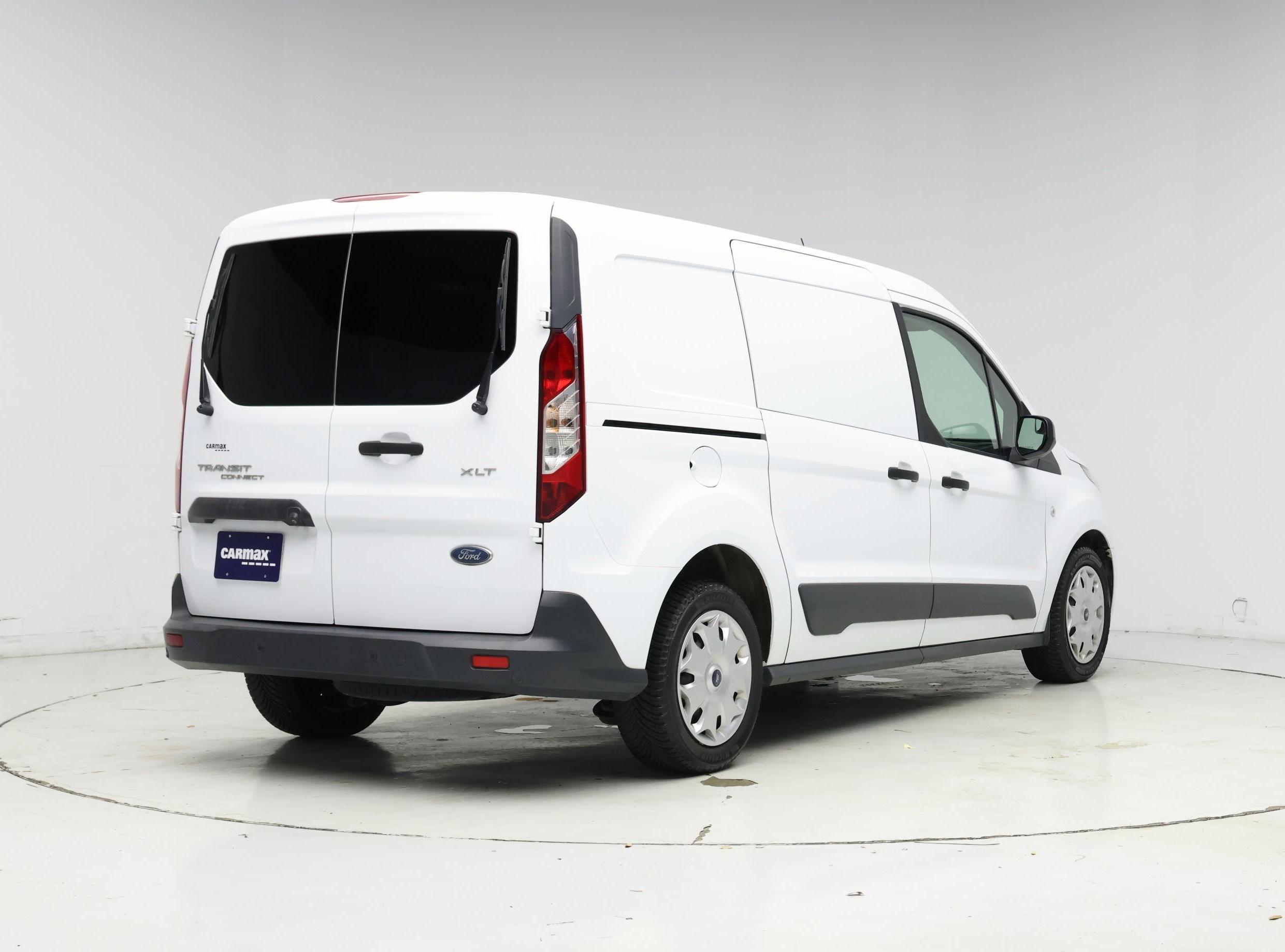 Thumbnail: 2018 Ford Transit Series - 8