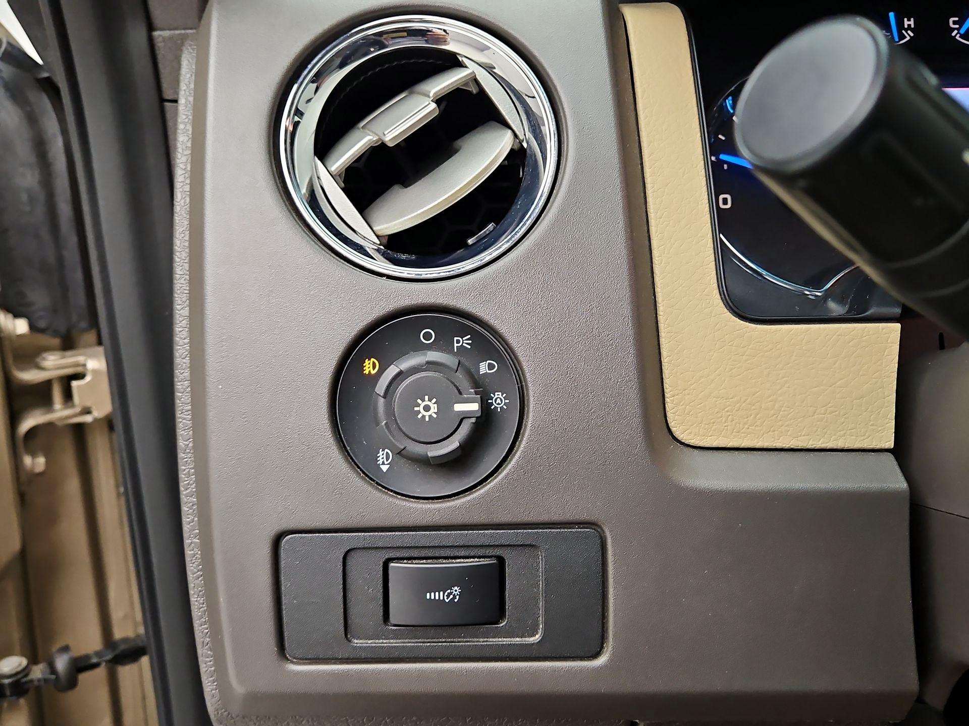 Thumbnail: 2014 Ford F-150 - 13