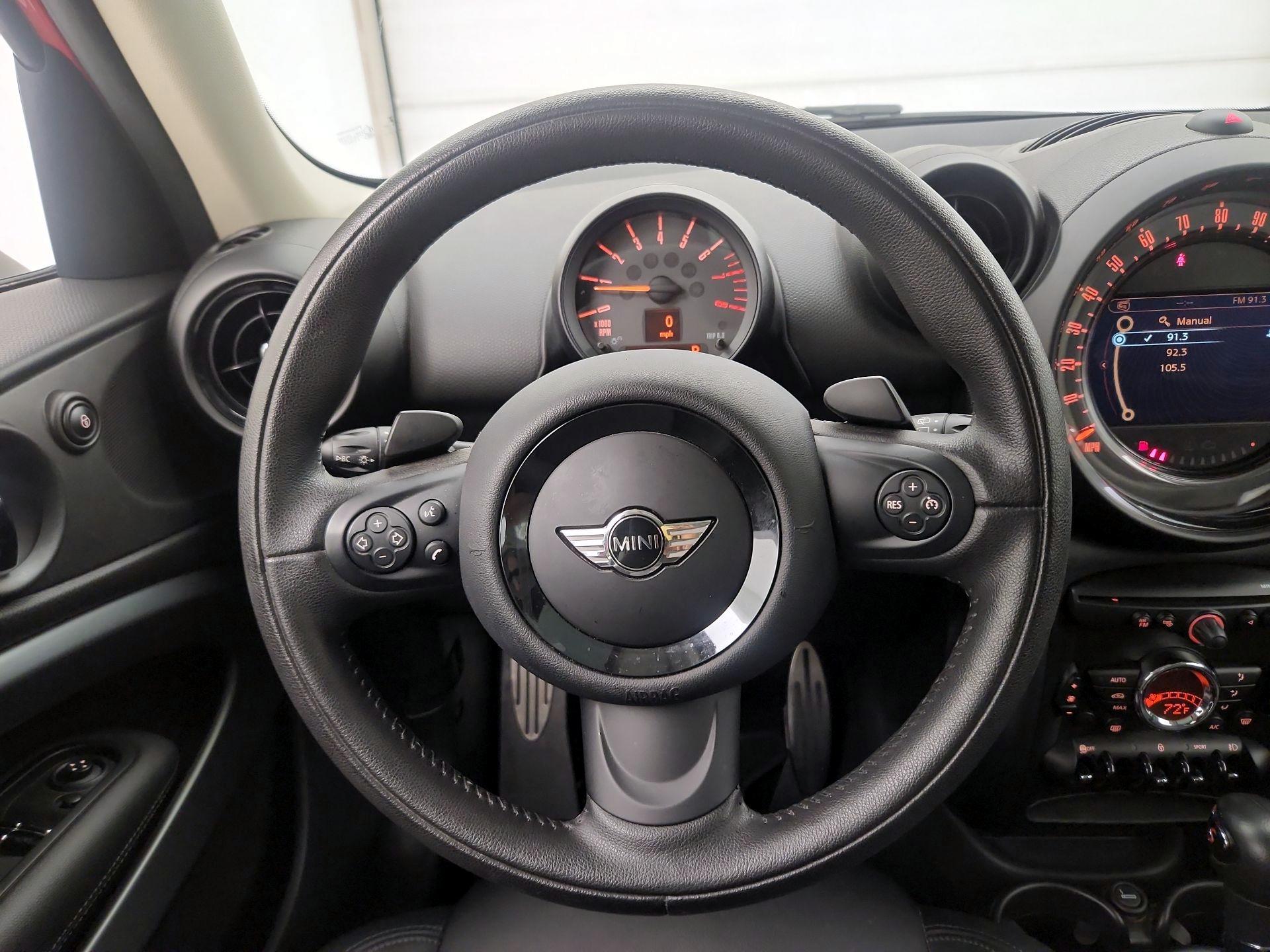 Thumbnail: 2015 MINI Cooper Paceman - 10