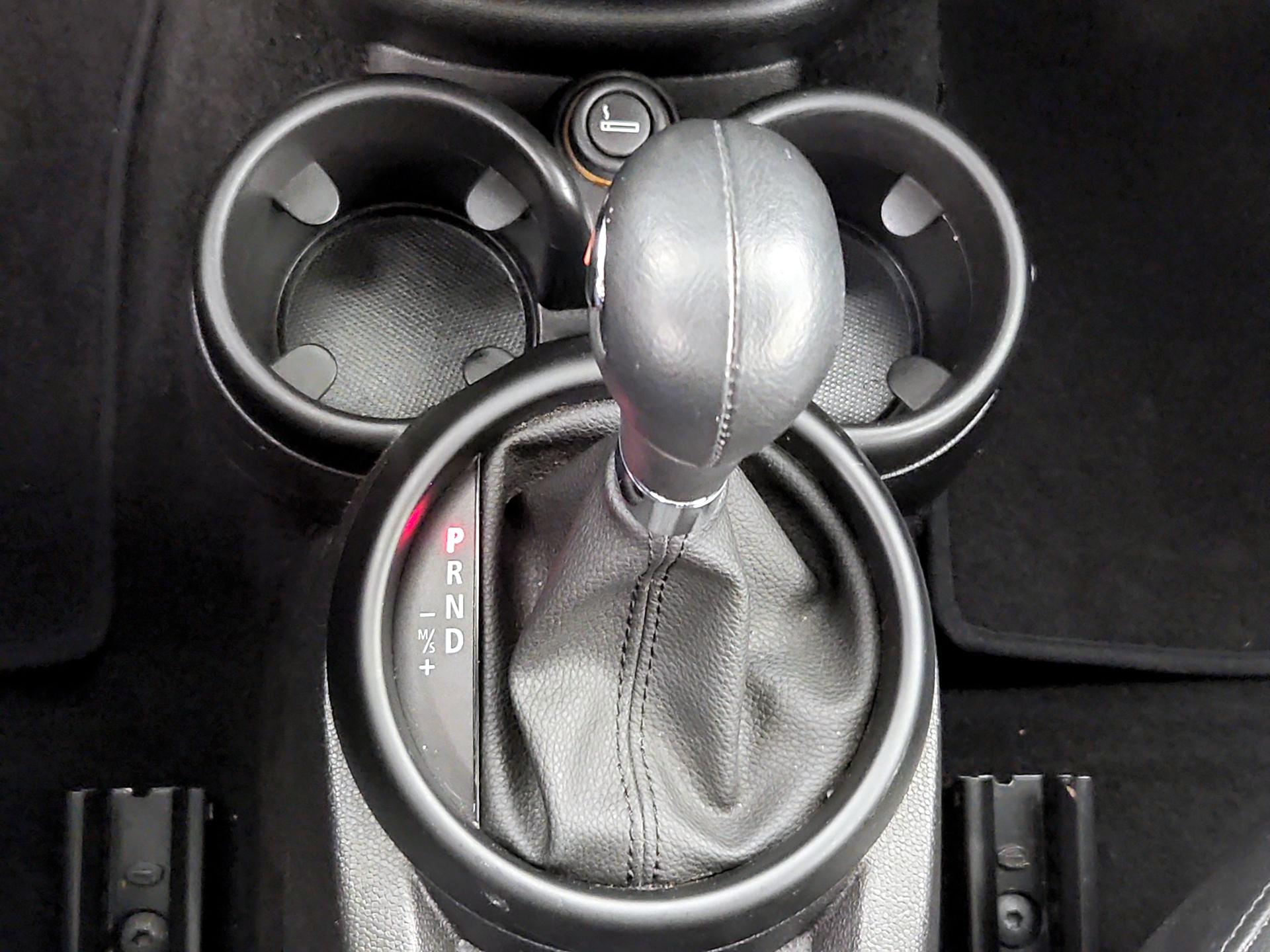 Thumbnail: 2015 MINI Cooper Paceman - 15