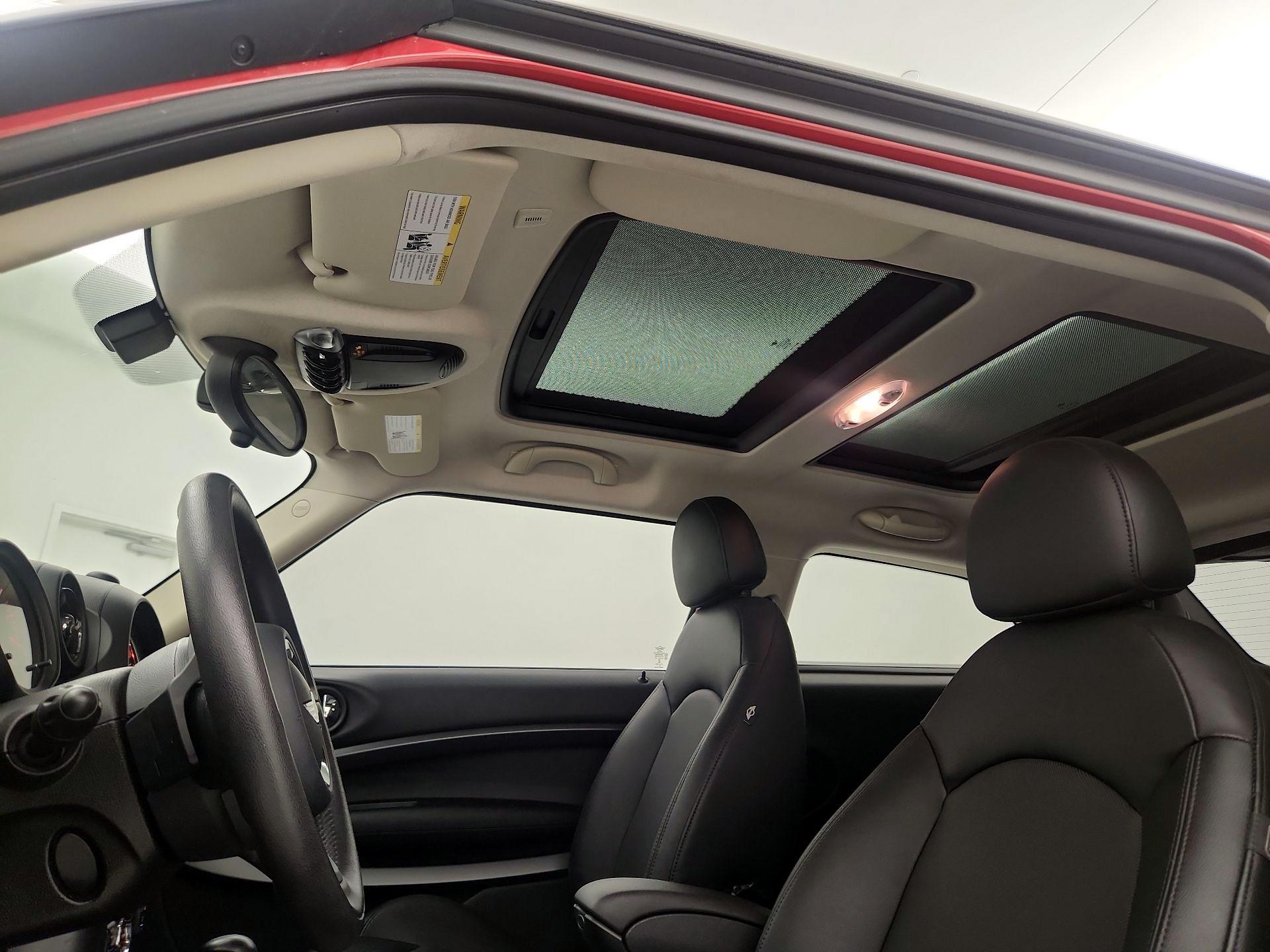 Thumbnail: 2015 MINI Cooper Paceman - 16