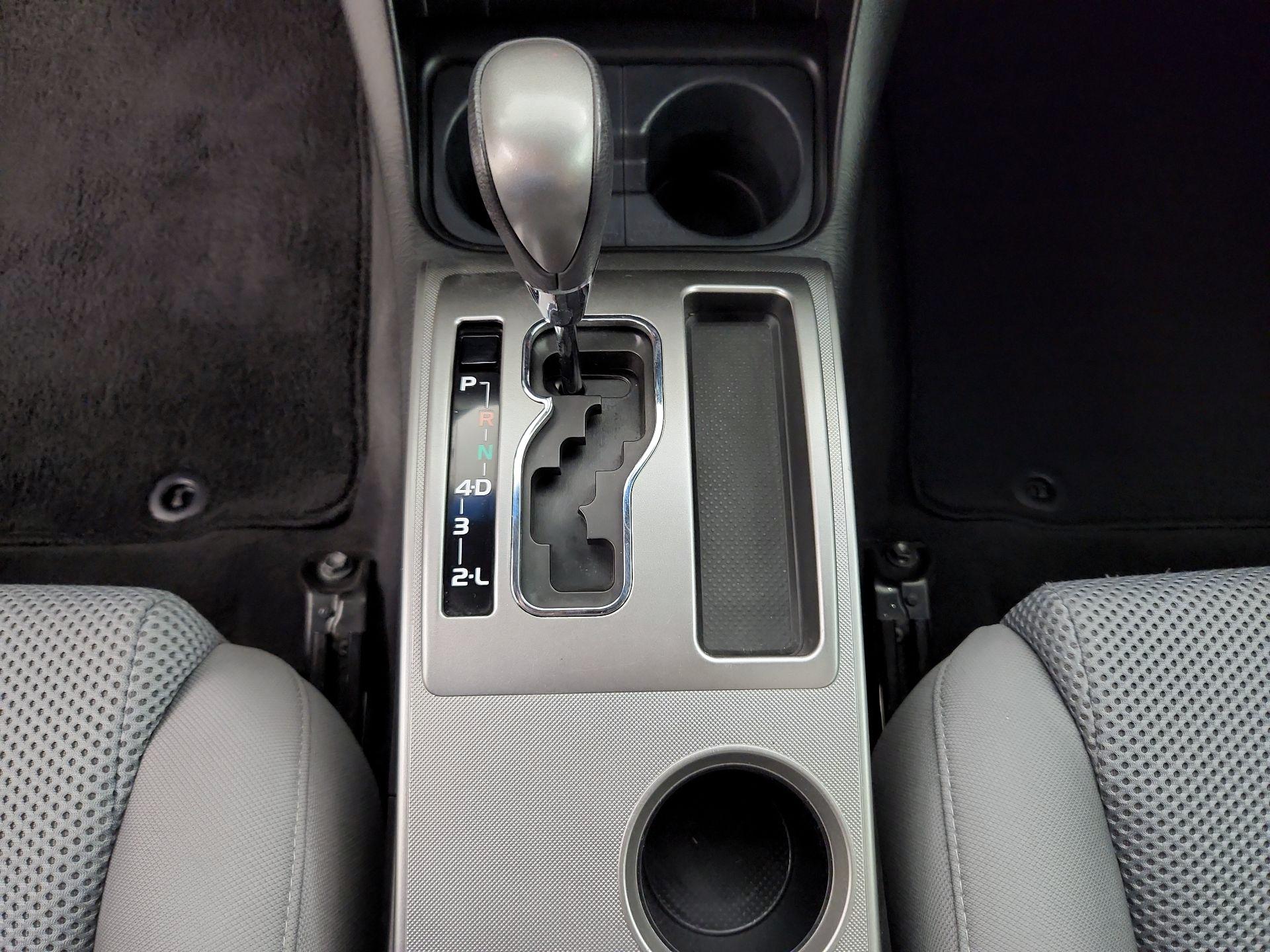 Thumbnail: 2014 Toyota Tacoma - 17