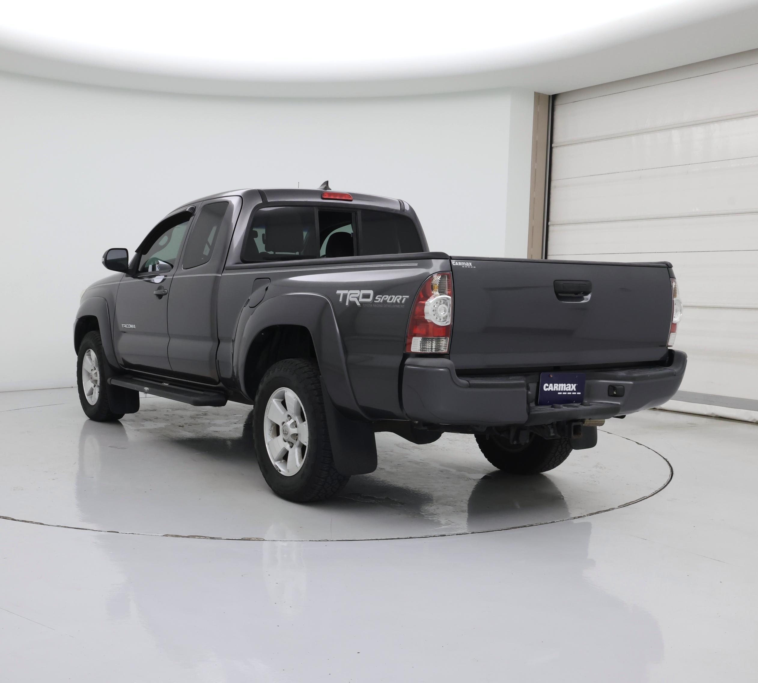 Thumbnail: 2014 Toyota Tacoma - 2