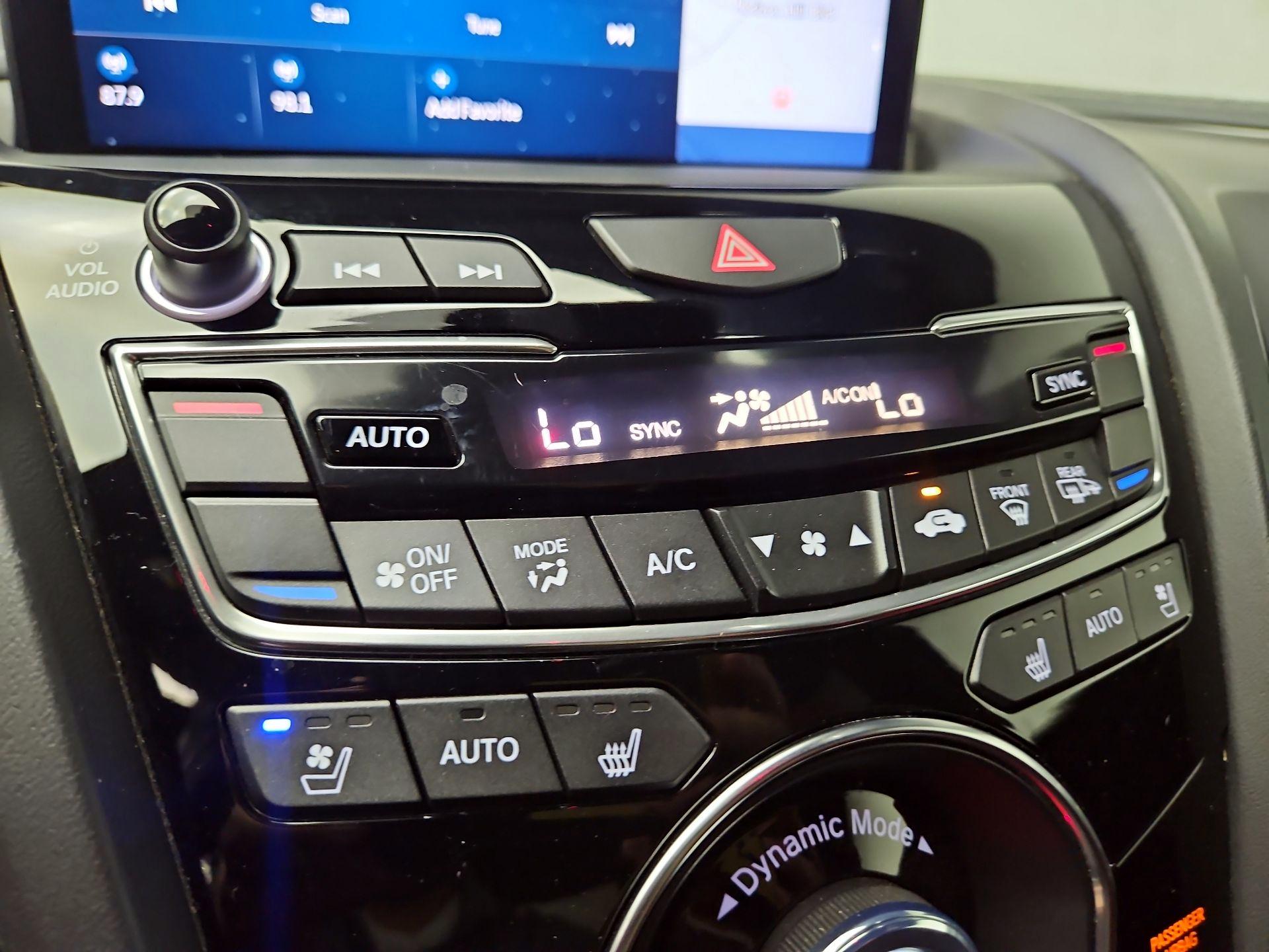 Thumbnail: 2021 Acura RDX - 17