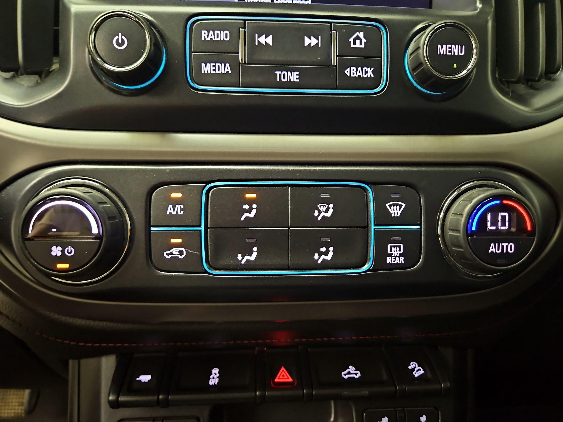 Thumbnail: 2017 GMC Canyon - 17