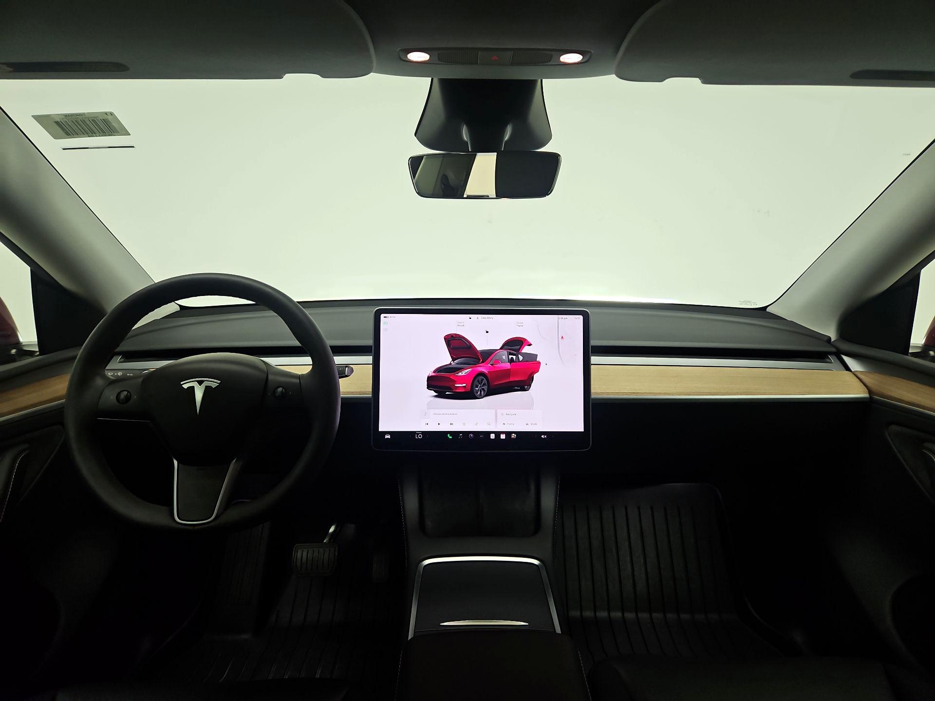 Thumbnail: 2024 Tesla Model Y - 9