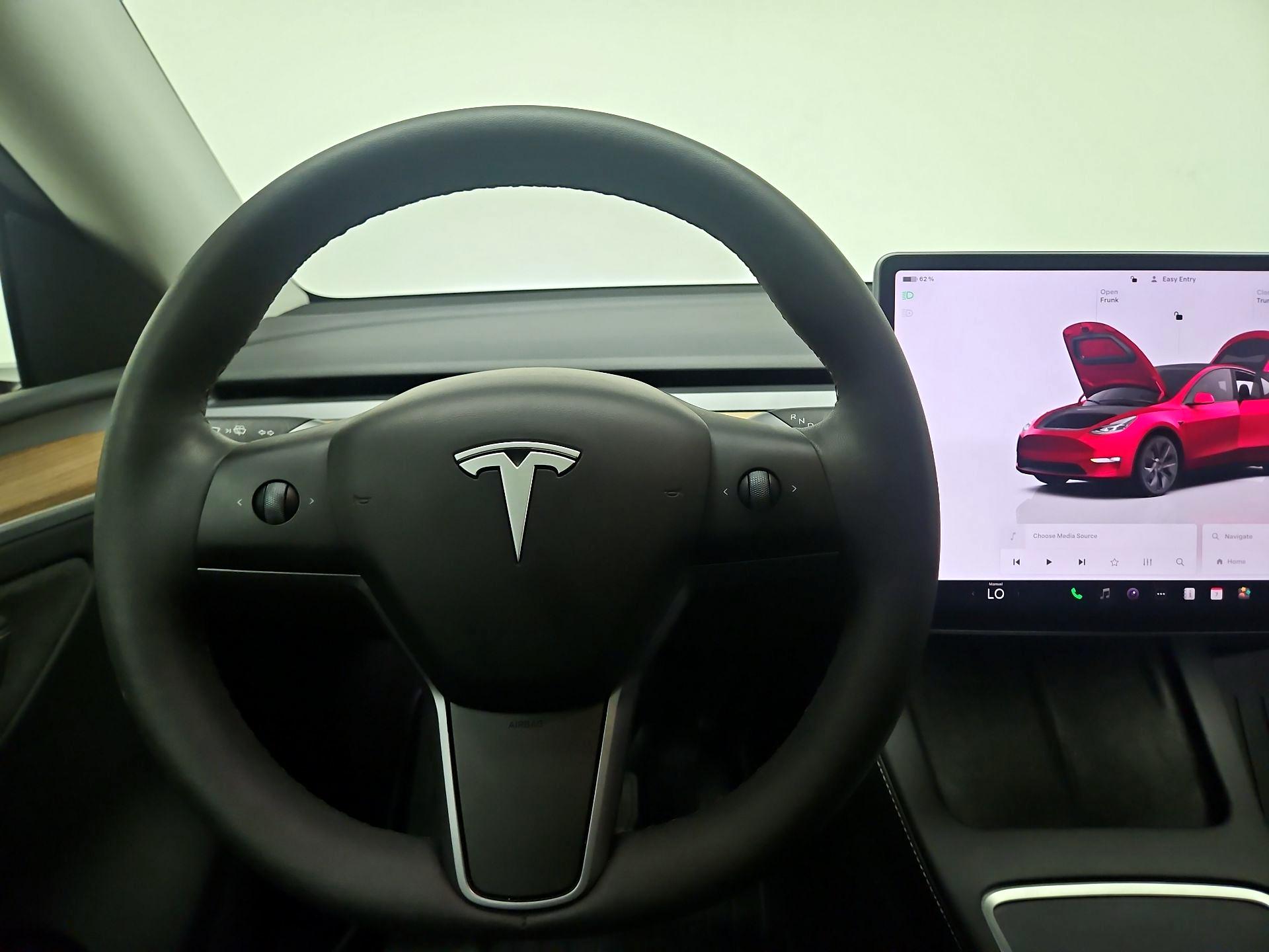 Thumbnail: 2024 Tesla Model Y - 10