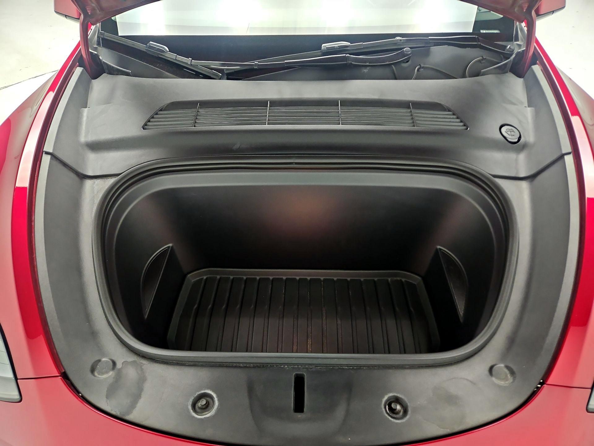 Thumbnail: 2024 Tesla Model Y - 20