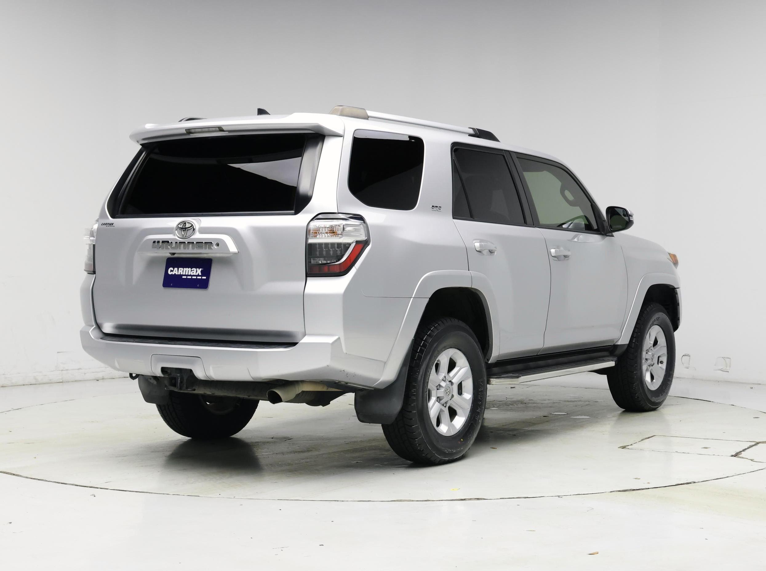 Thumbnail: 2019 Toyota 4Runner - 8