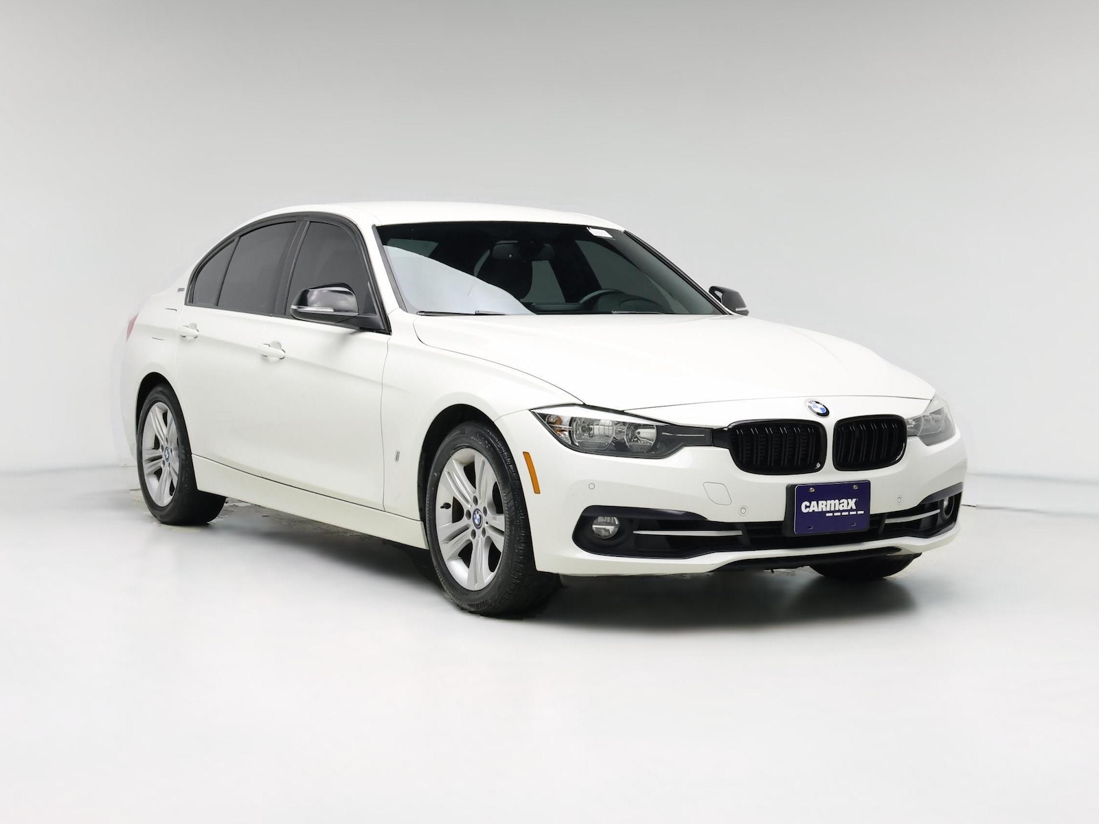 2017 BMW 3 Series 330e - Photo 1