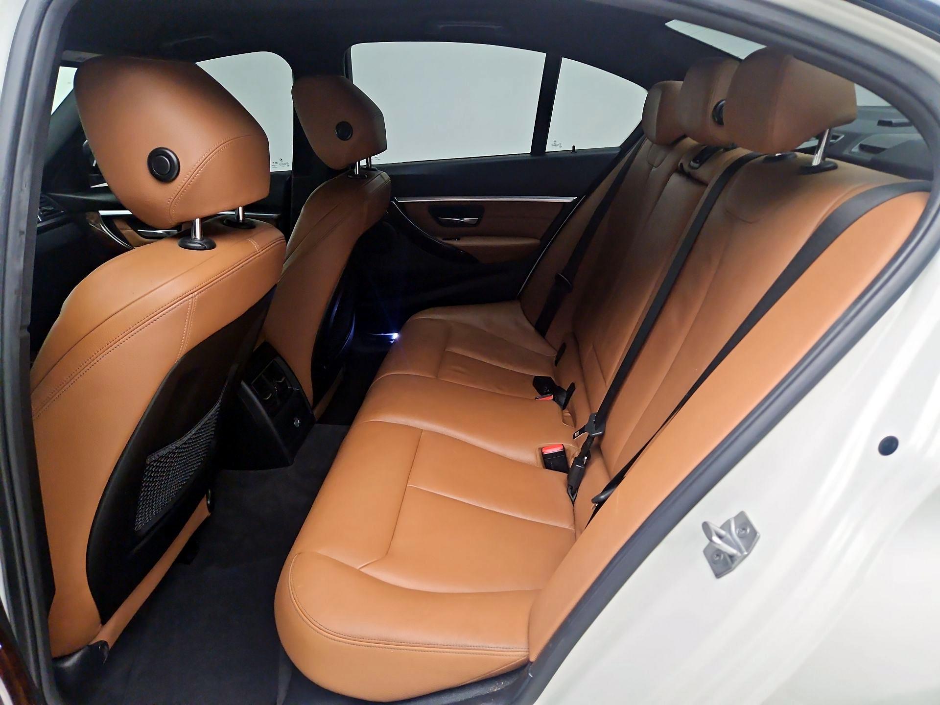 Thumbnail: 2017 BMW 3 Series - 19