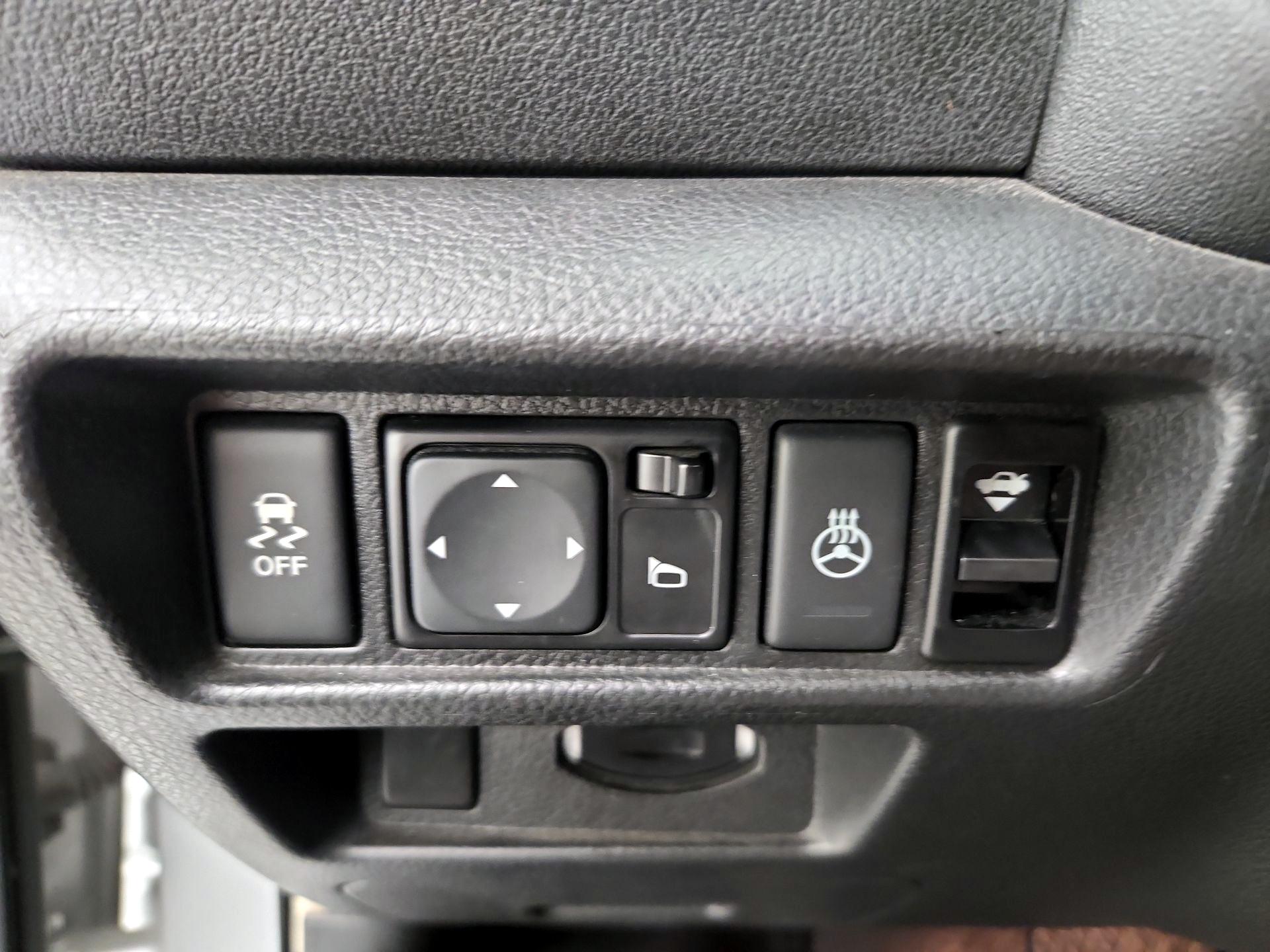 Thumbnail: 2014 Nissan Maxima - 13