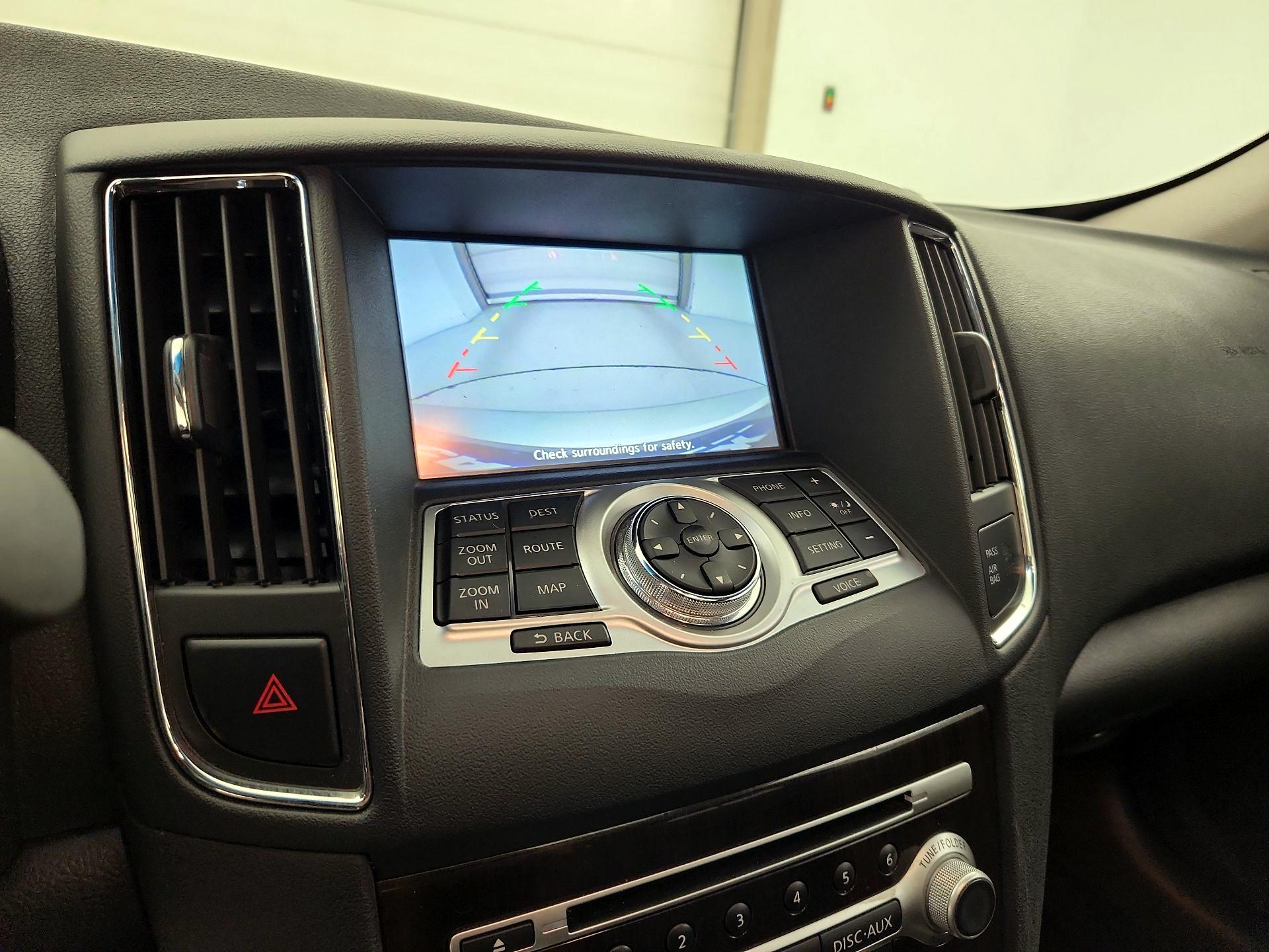 Thumbnail: 2014 Nissan Maxima - 14