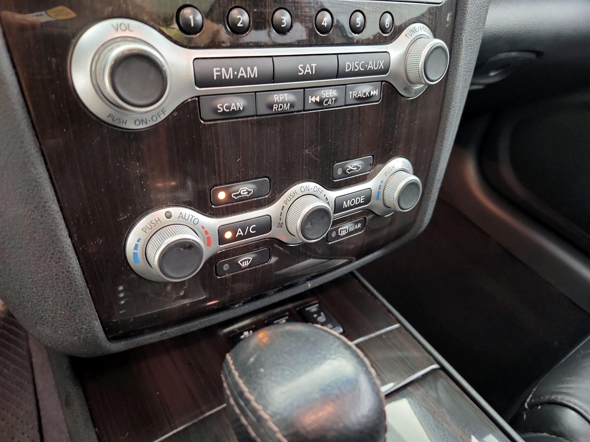 Thumbnail: 2014 Nissan Maxima - 16