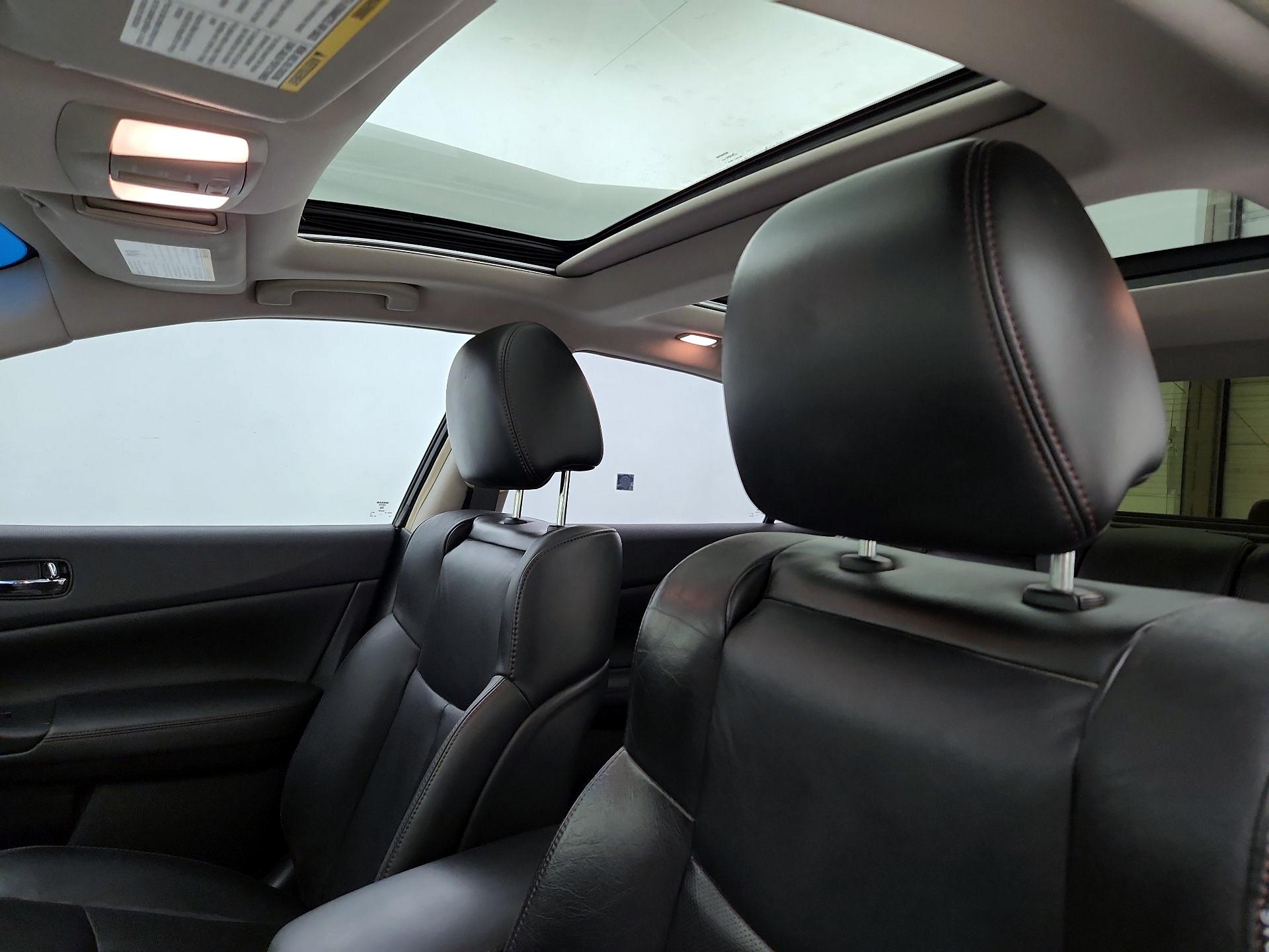 Thumbnail: 2014 Nissan Maxima - 19