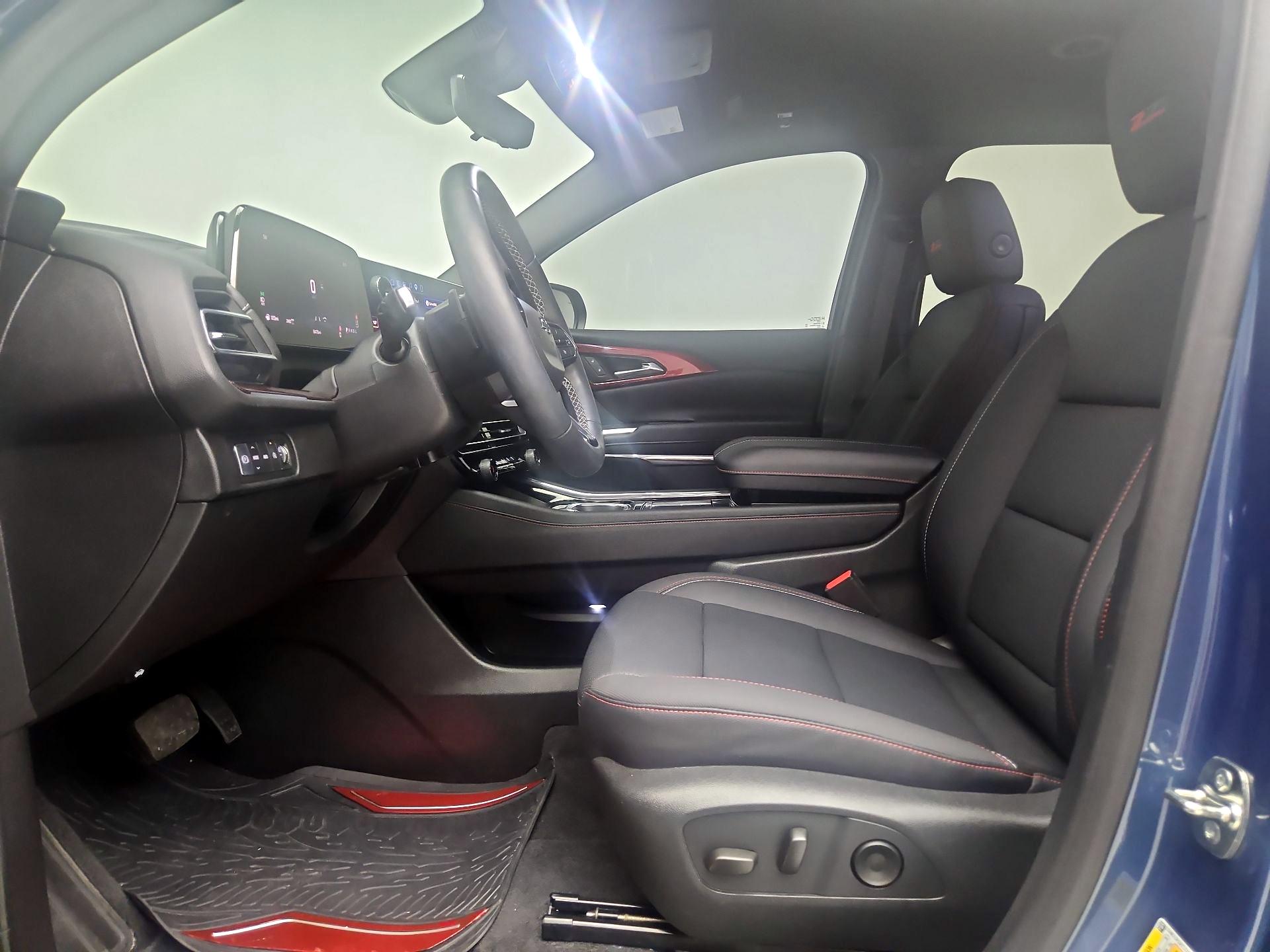Thumbnail: 2026 Chevrolet Traverse - 11