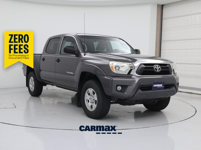 Gray 2015 Toyota Tacoma Pickup Truck 4X2 Automatic