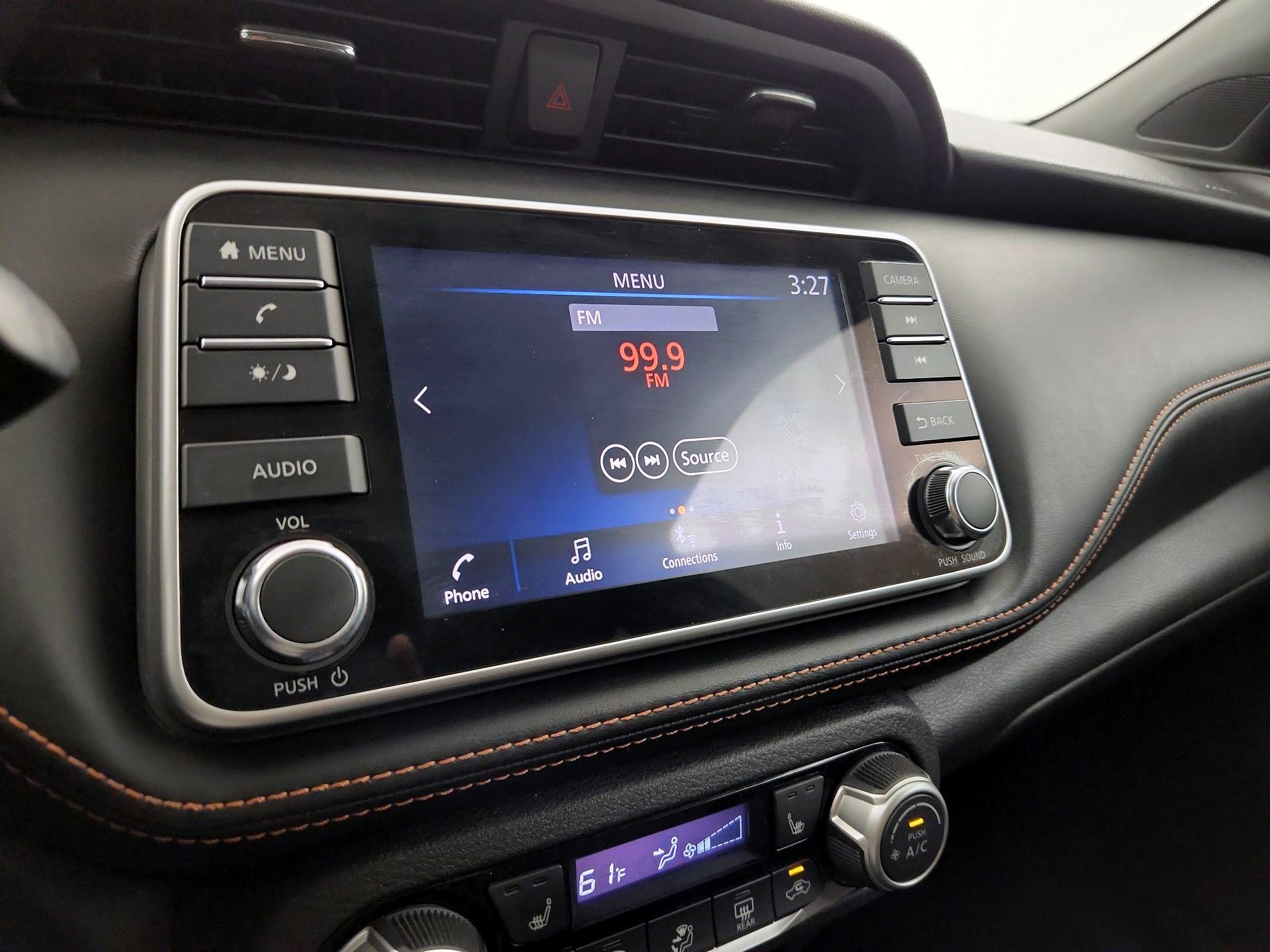 Thumbnail: 2020 Nissan Kicks - 14
