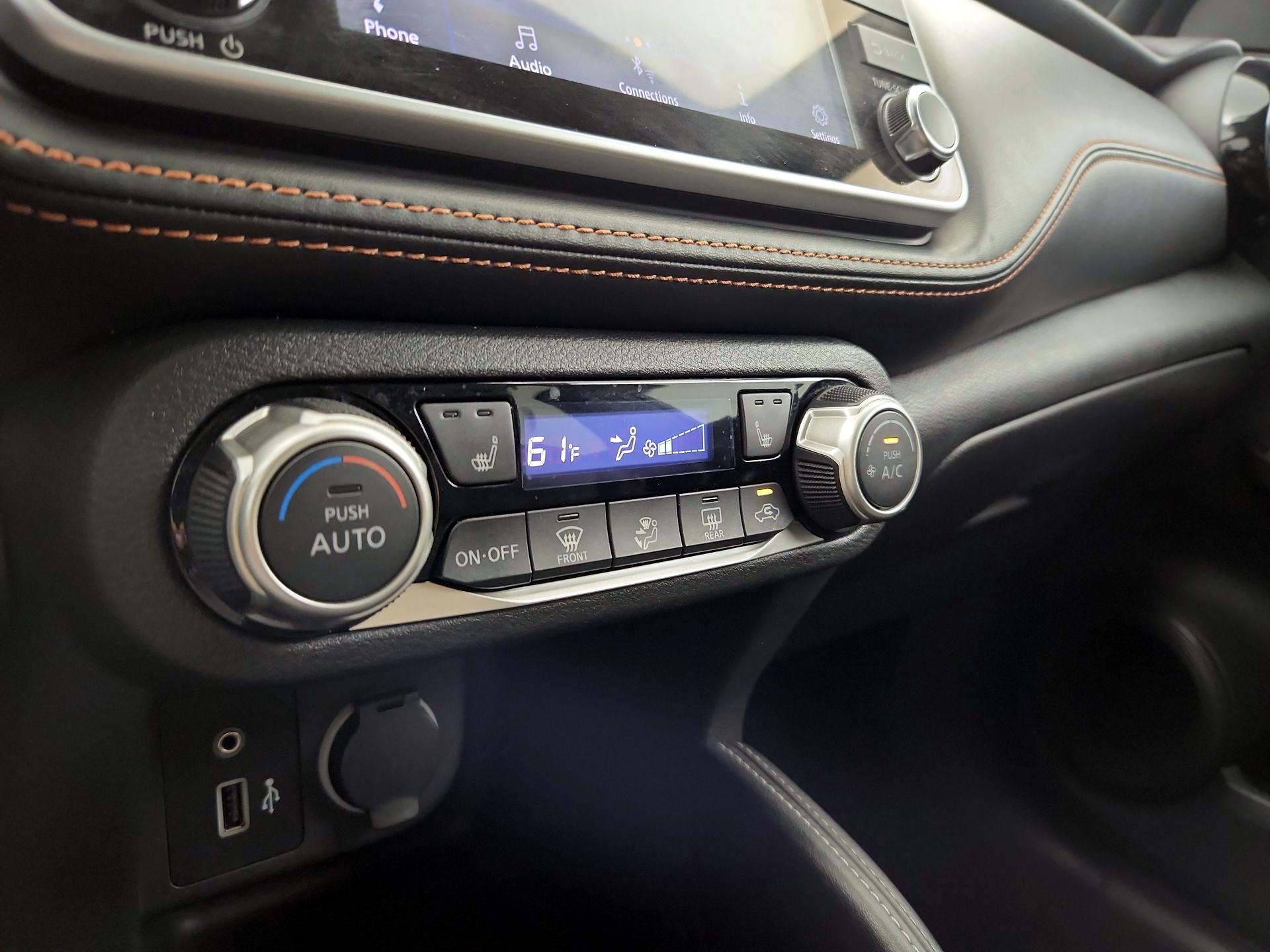 Thumbnail: 2020 Nissan Kicks - 15
