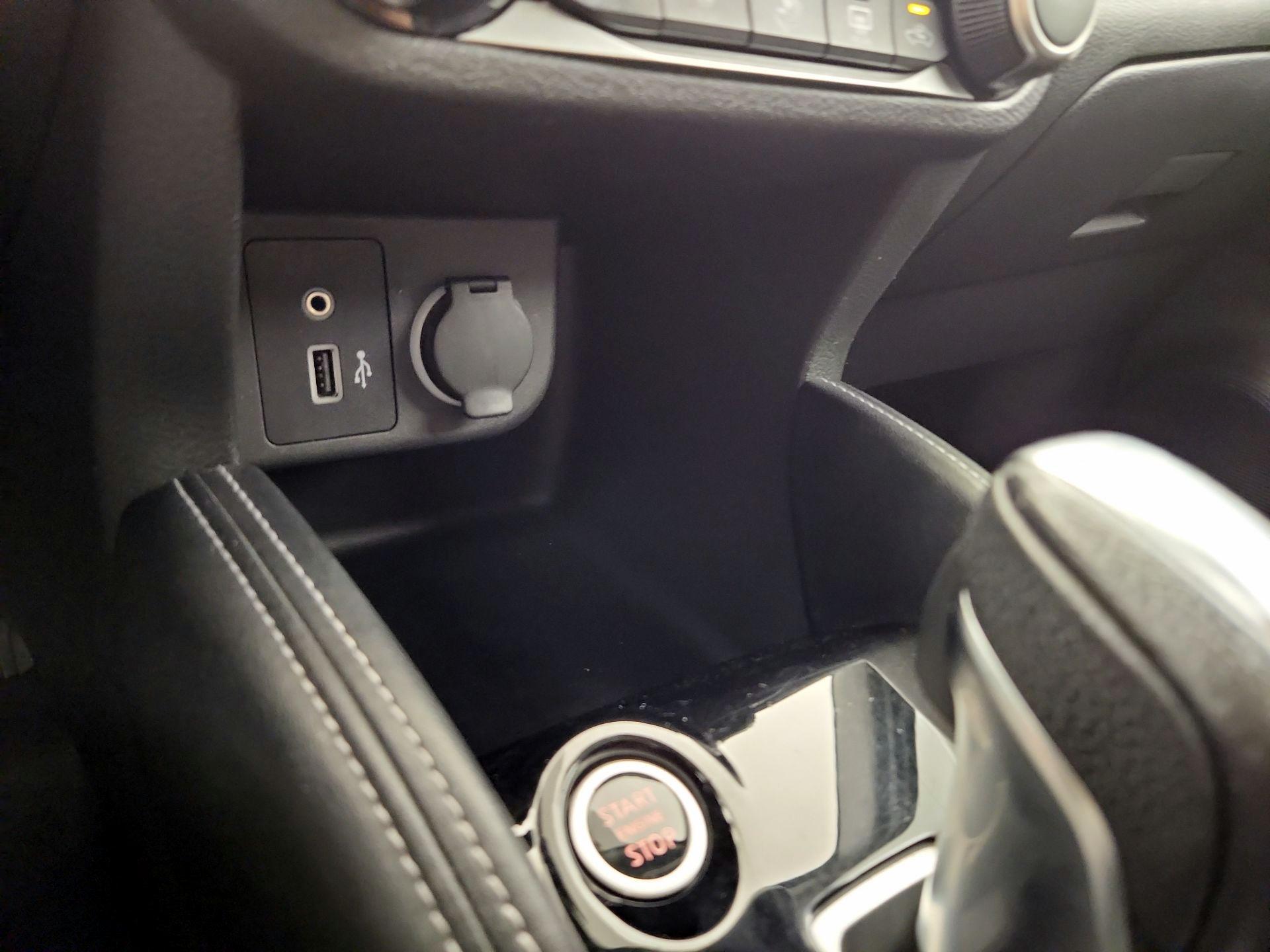 Thumbnail: 2020 Nissan Kicks - 17