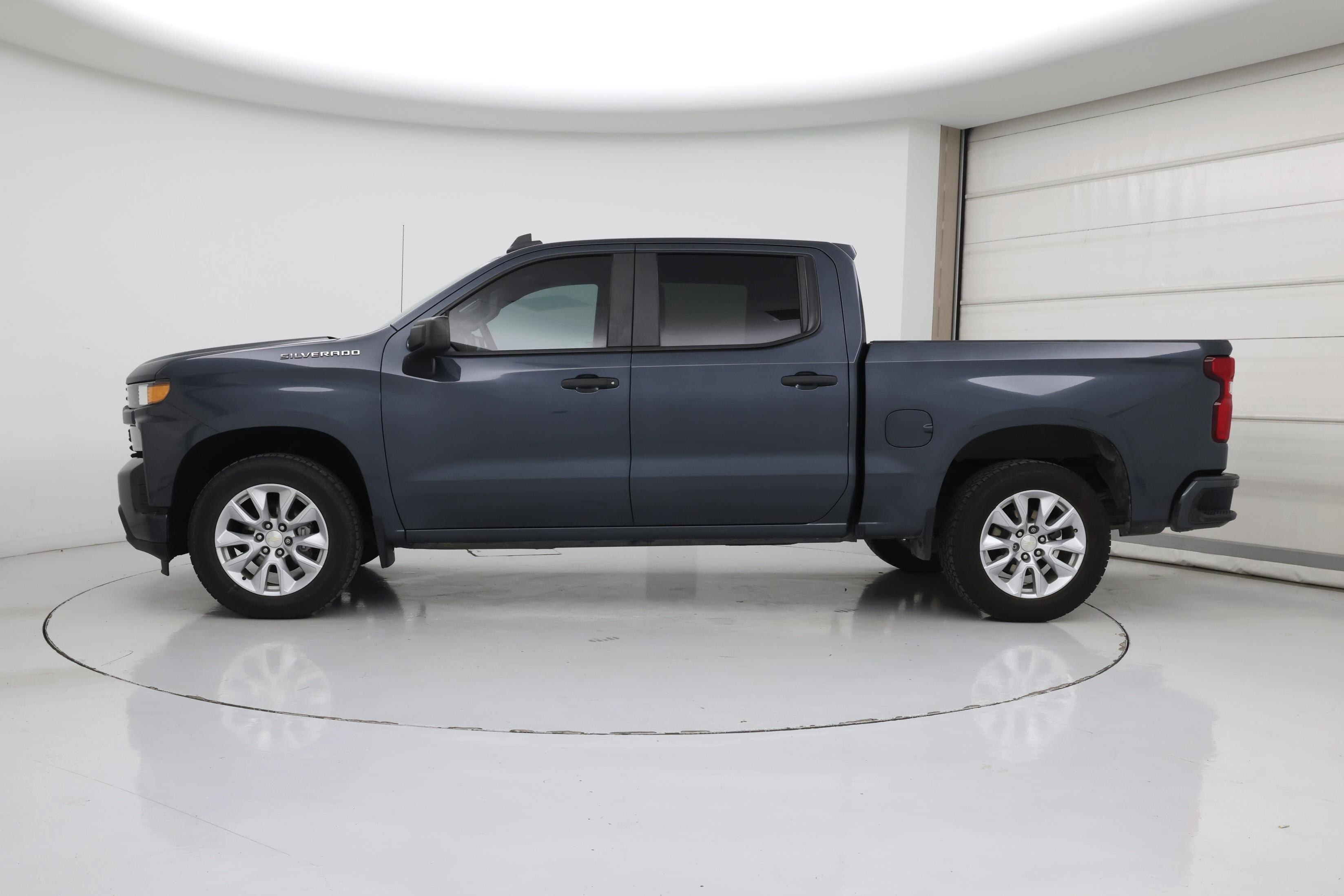 Thumbnail: 2021 Chevrolet Silverado 1500 - 3