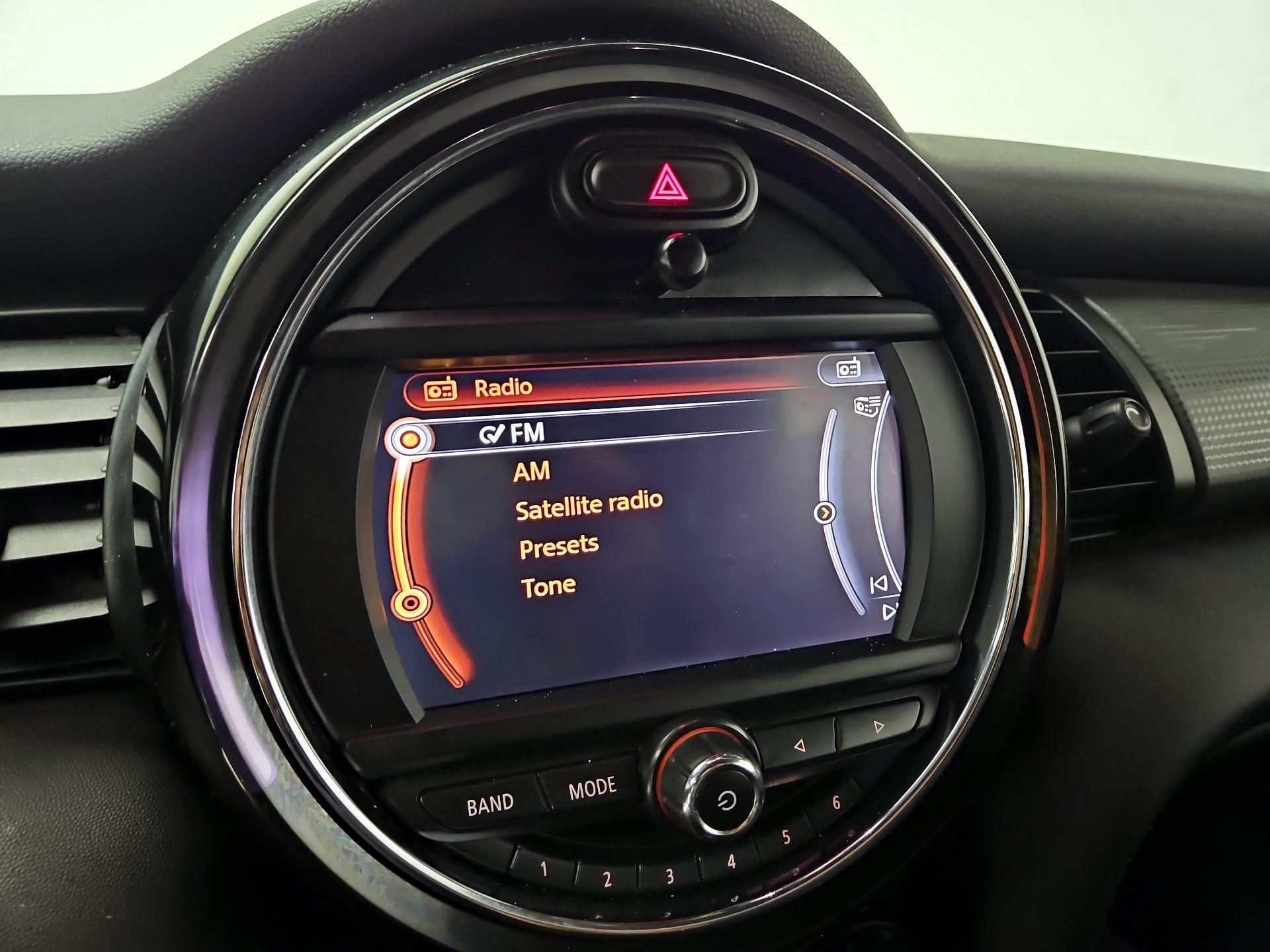 Thumbnail: 2016 MINI Cooper - 14