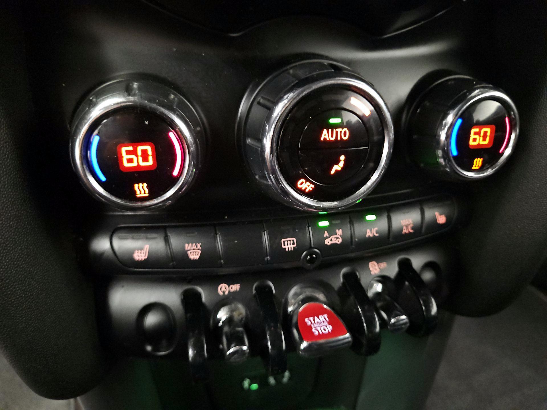 Thumbnail: 2016 MINI Cooper - 15