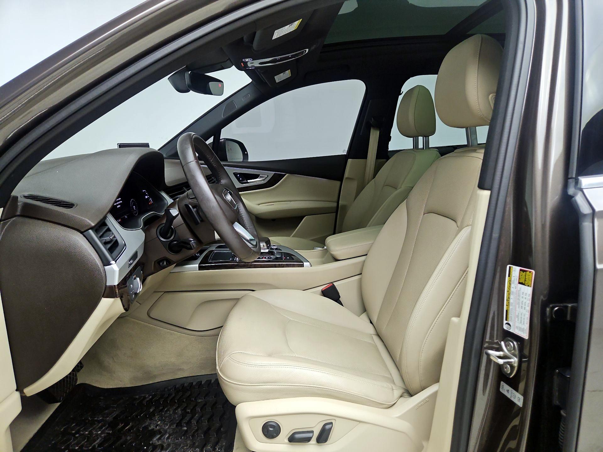 Thumbnail: 2018 Audi Q7 - 11