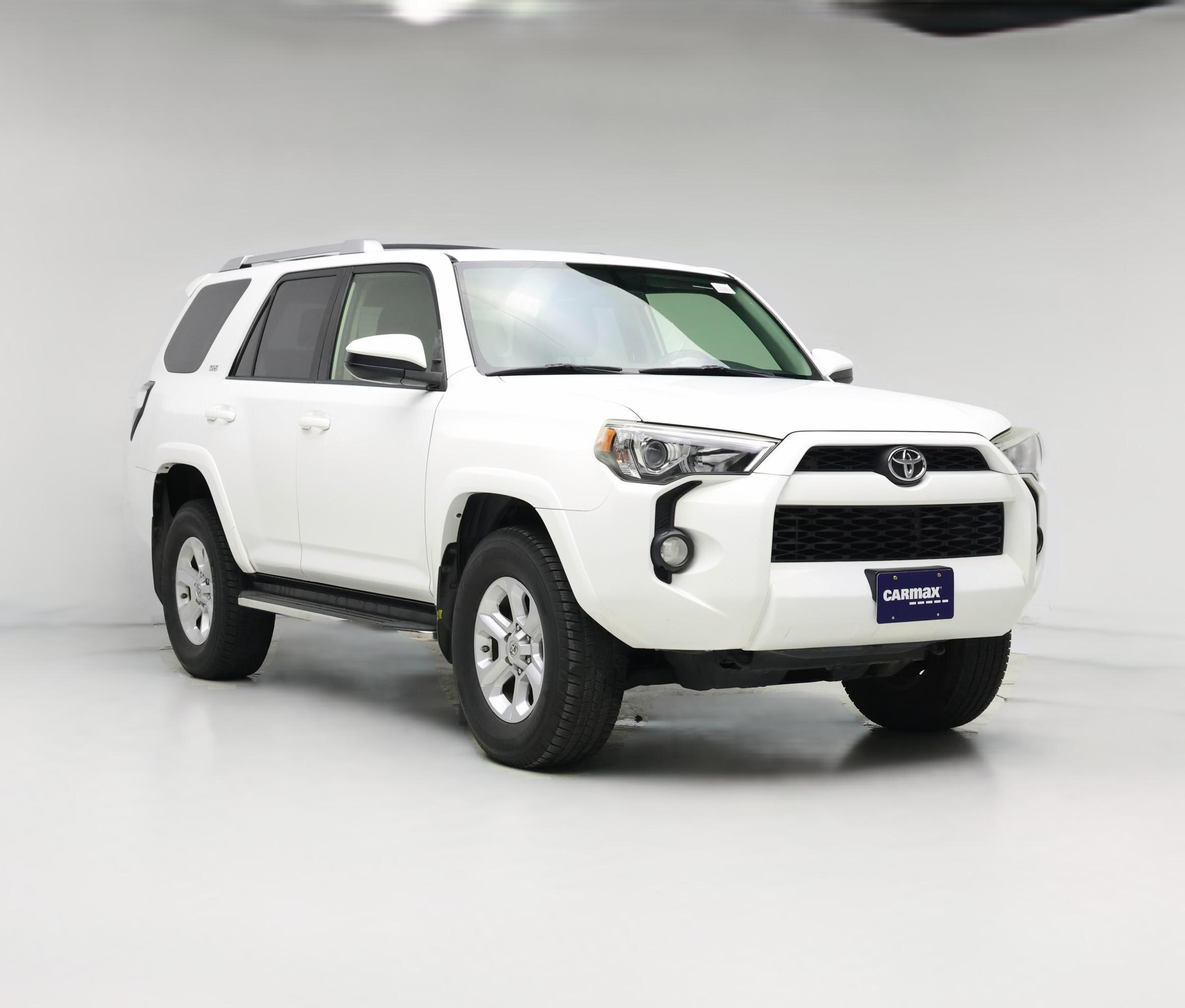 Thumbnail: 2016 Toyota 4Runner - 1