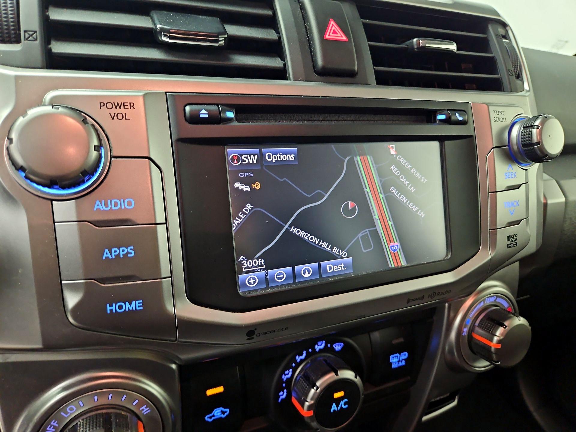 Thumbnail: 2016 Toyota 4Runner - 14