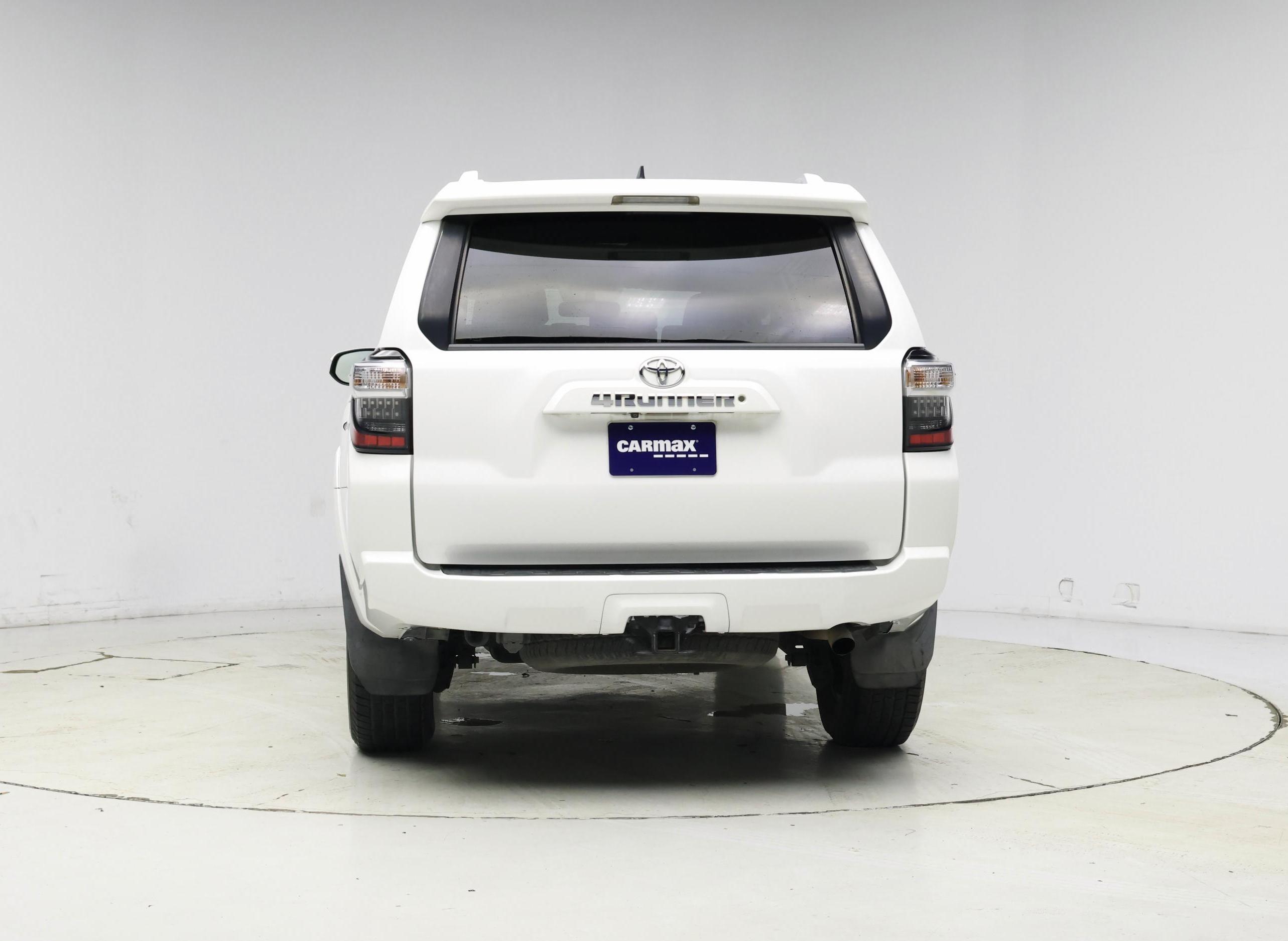 Thumbnail: 2016 Toyota 4Runner - 6