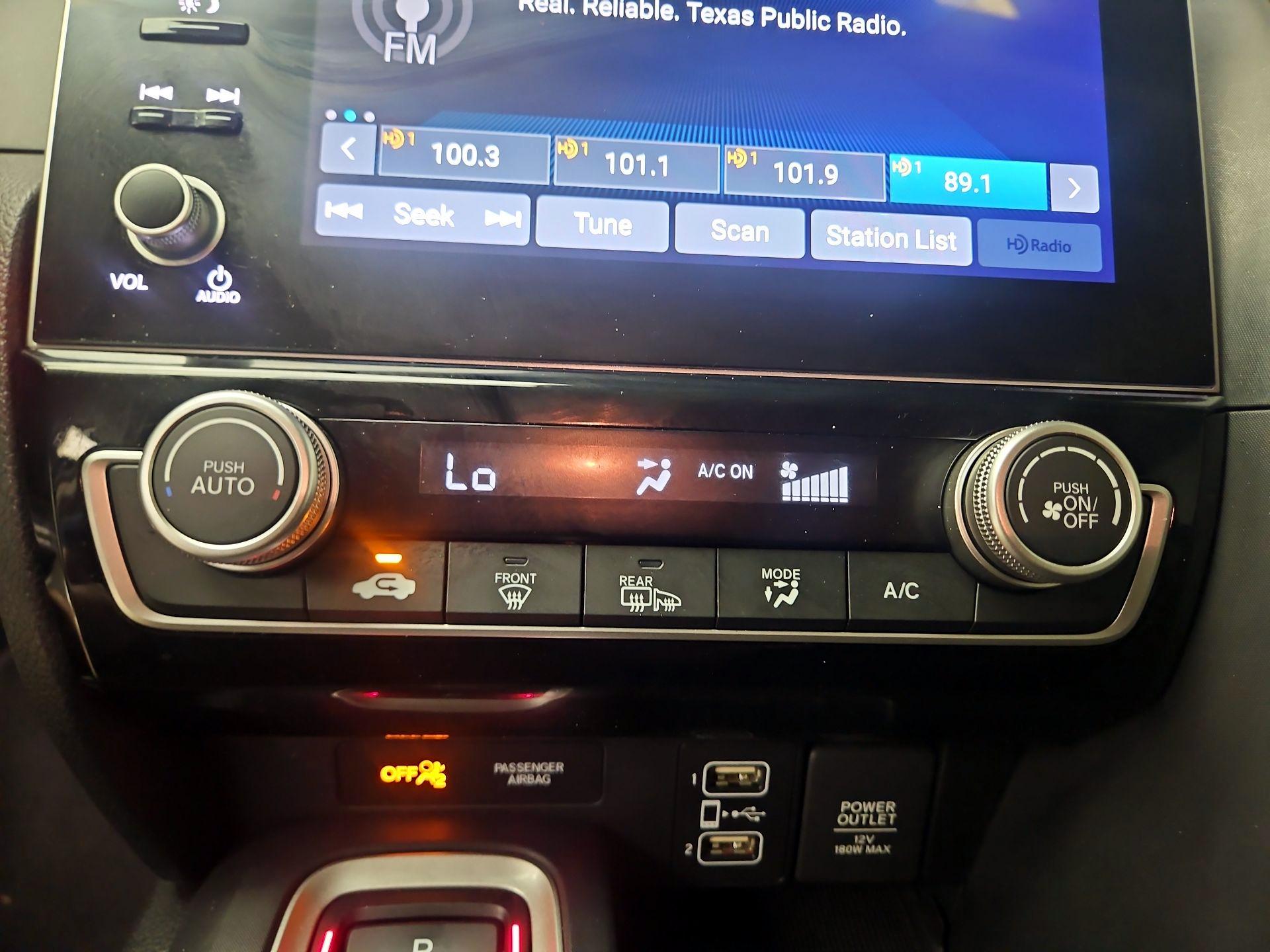 Thumbnail: 2020 Honda Insight - 16