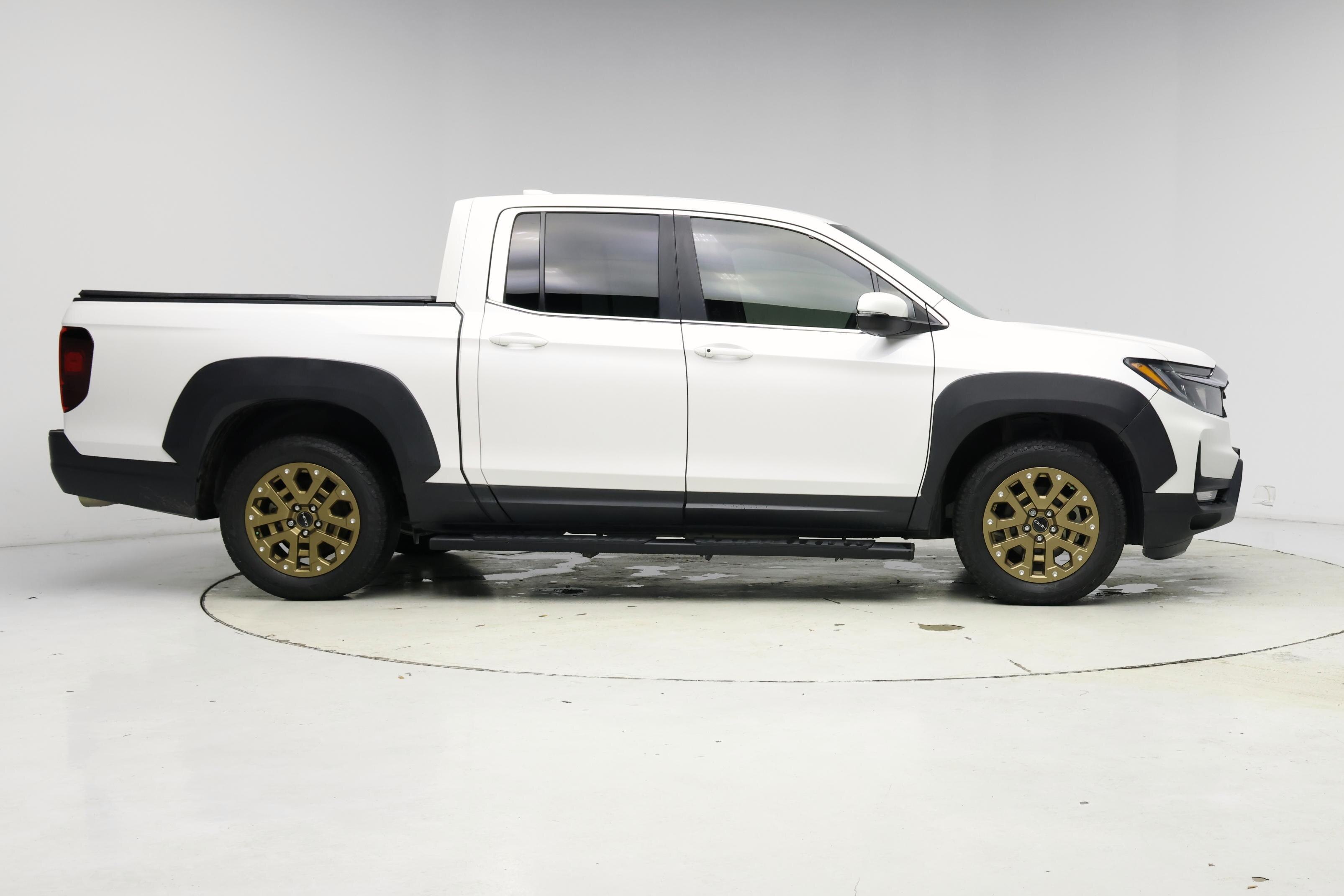 Thumbnail: 2023 Honda Ridgeline - 7