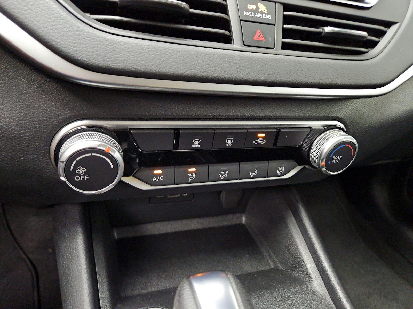2022 Nissan Altima SV - Photo 17