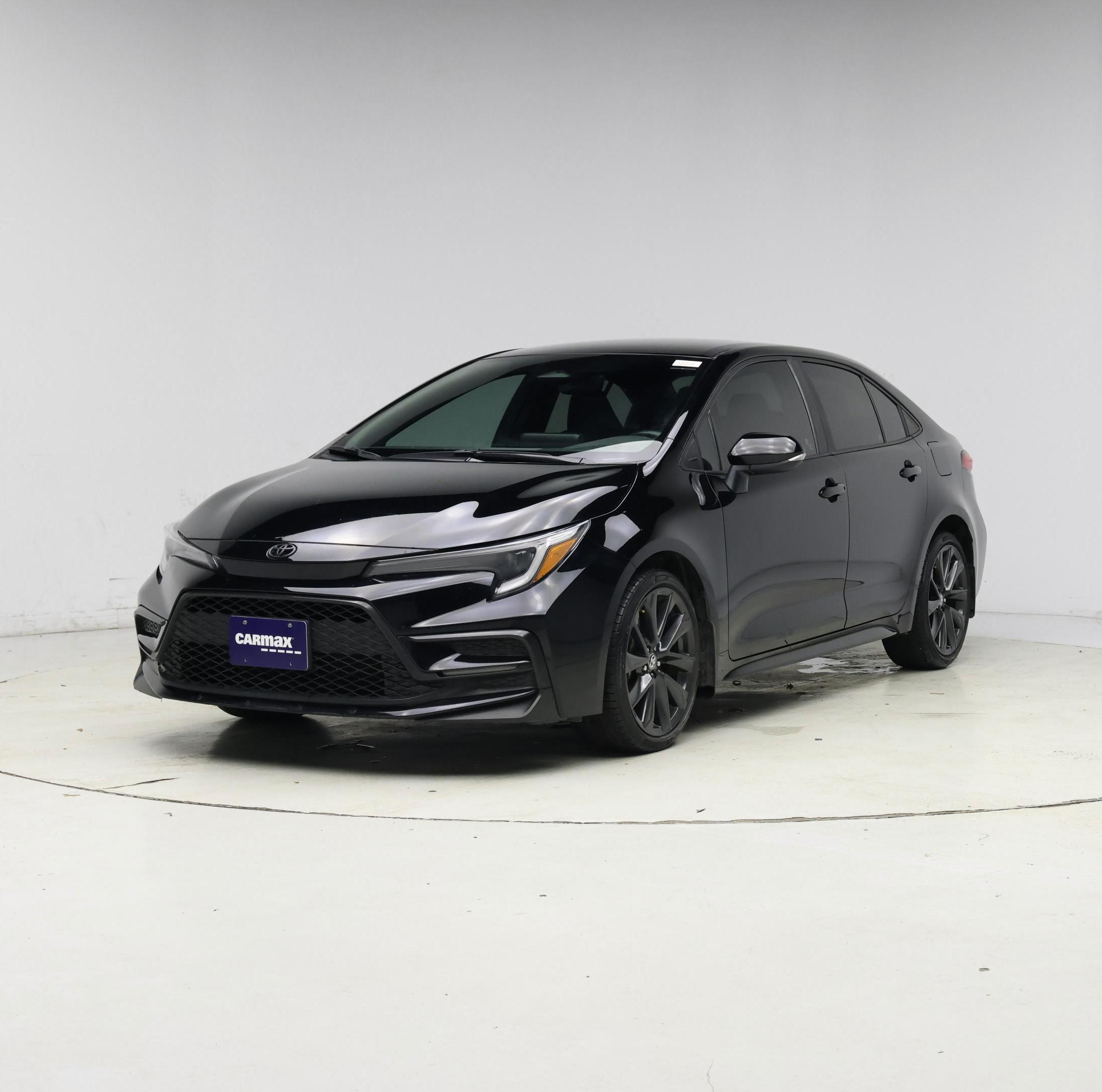 Thumbnail: 2023 Toyota Corolla - 4