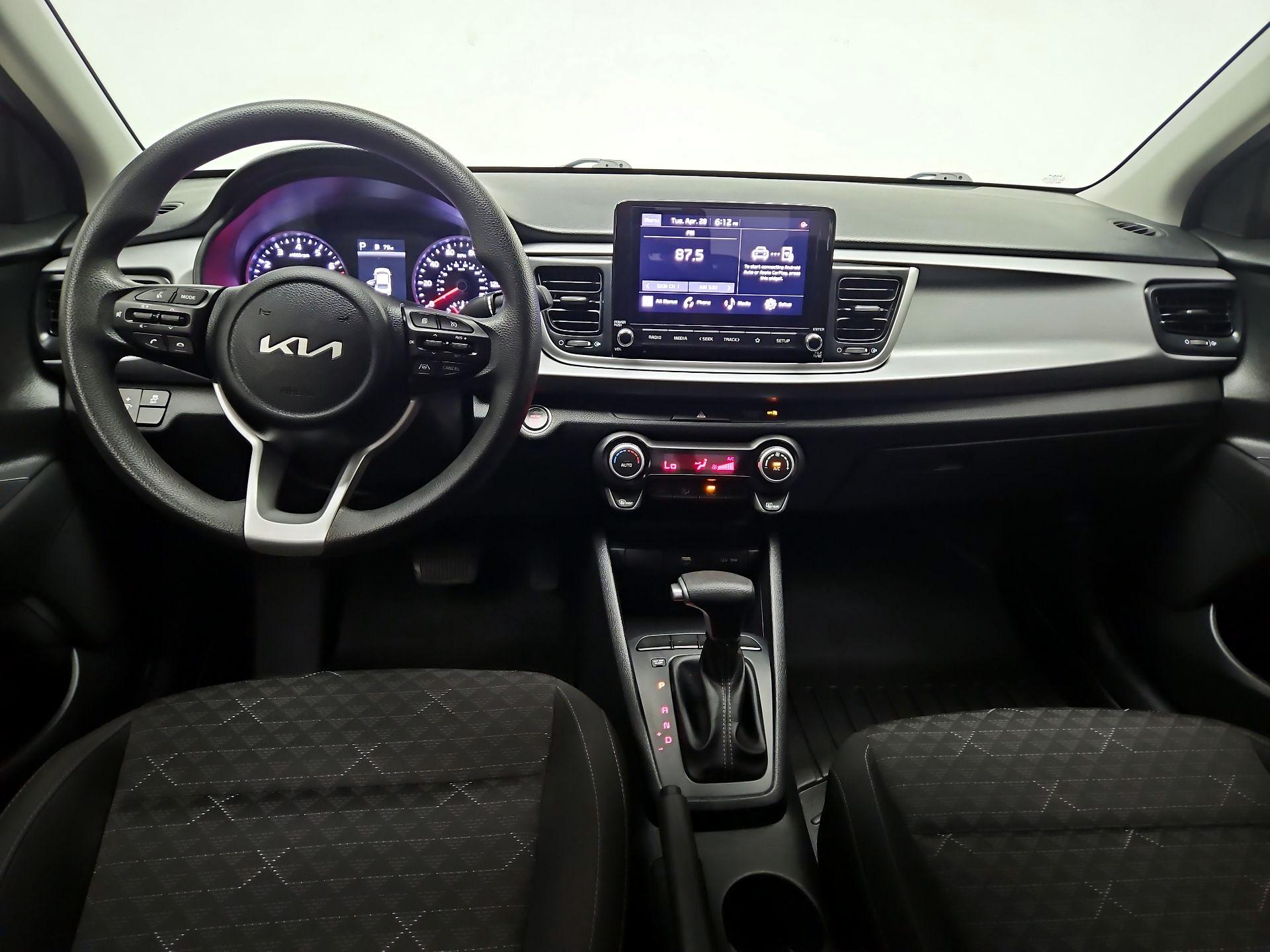 Thumbnail: 2023 Kia Rio - 9