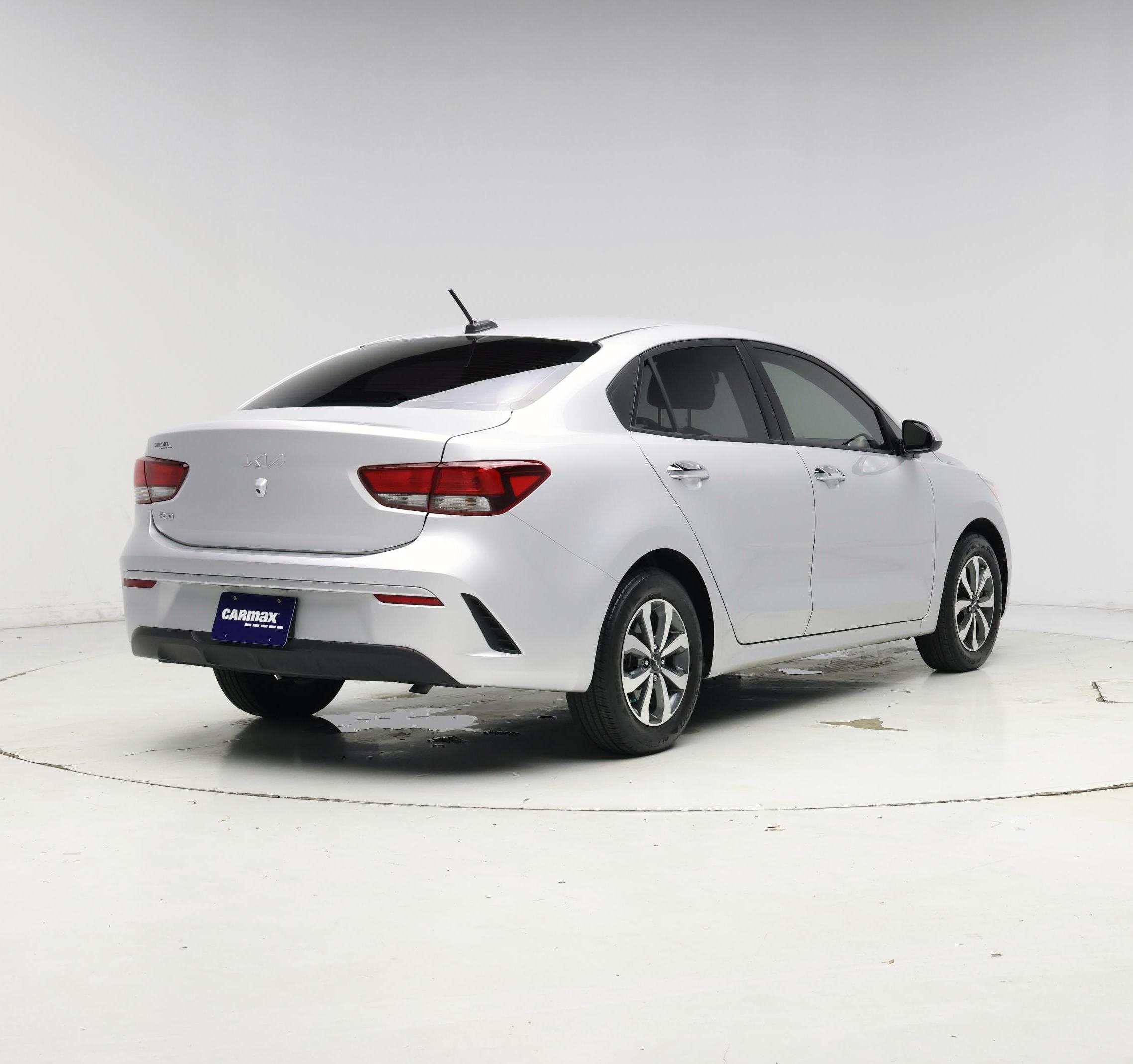 Thumbnail: 2023 Kia Rio - 8