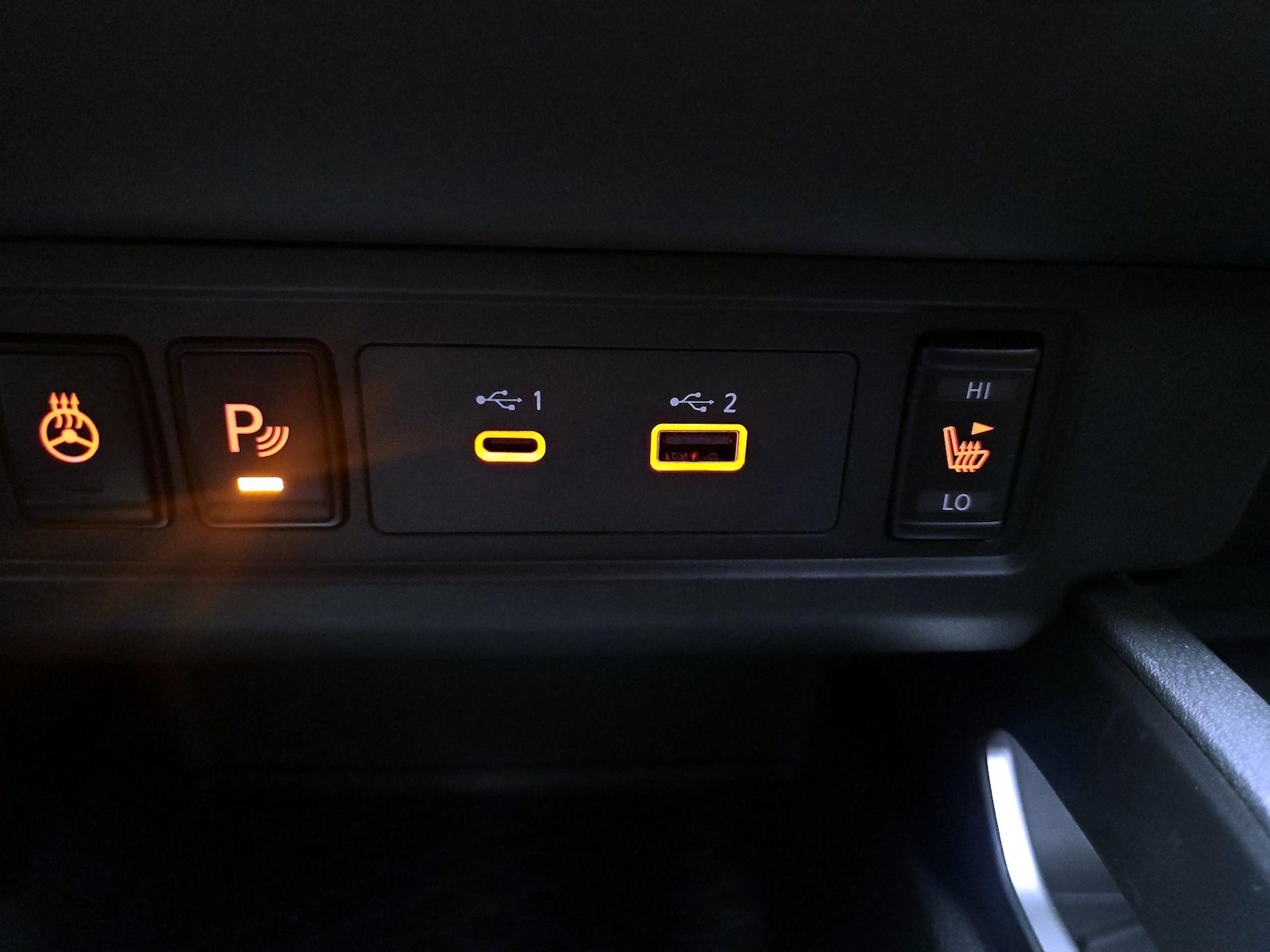 2025 Nissan Frontier SV - Photo 19
