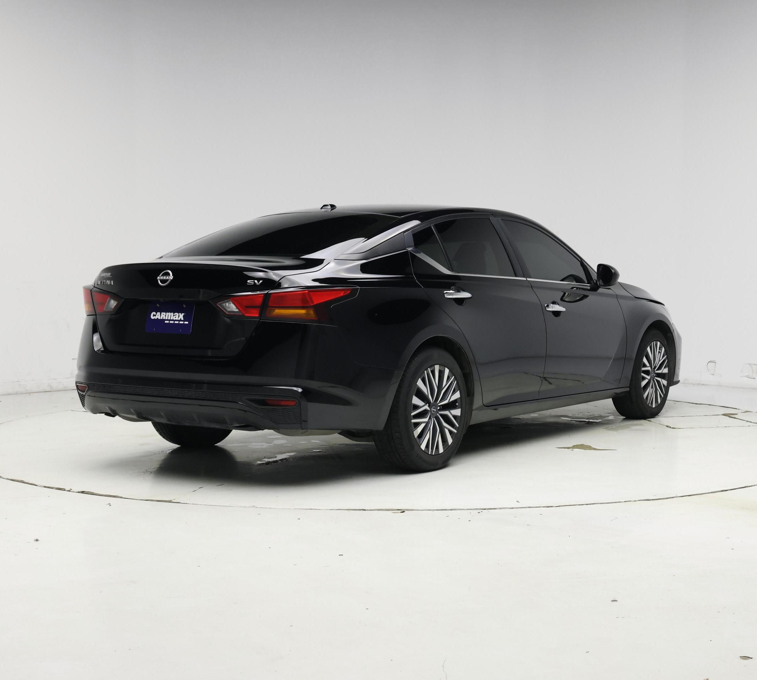 Thumbnail: 2024 Nissan Altima - 8