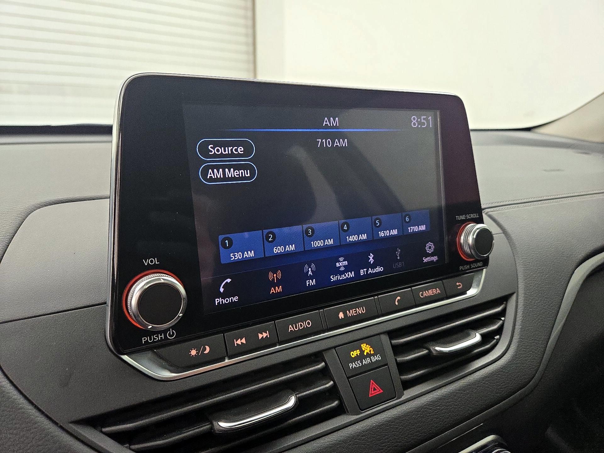 Thumbnail: 2019 Nissan Altima - 15