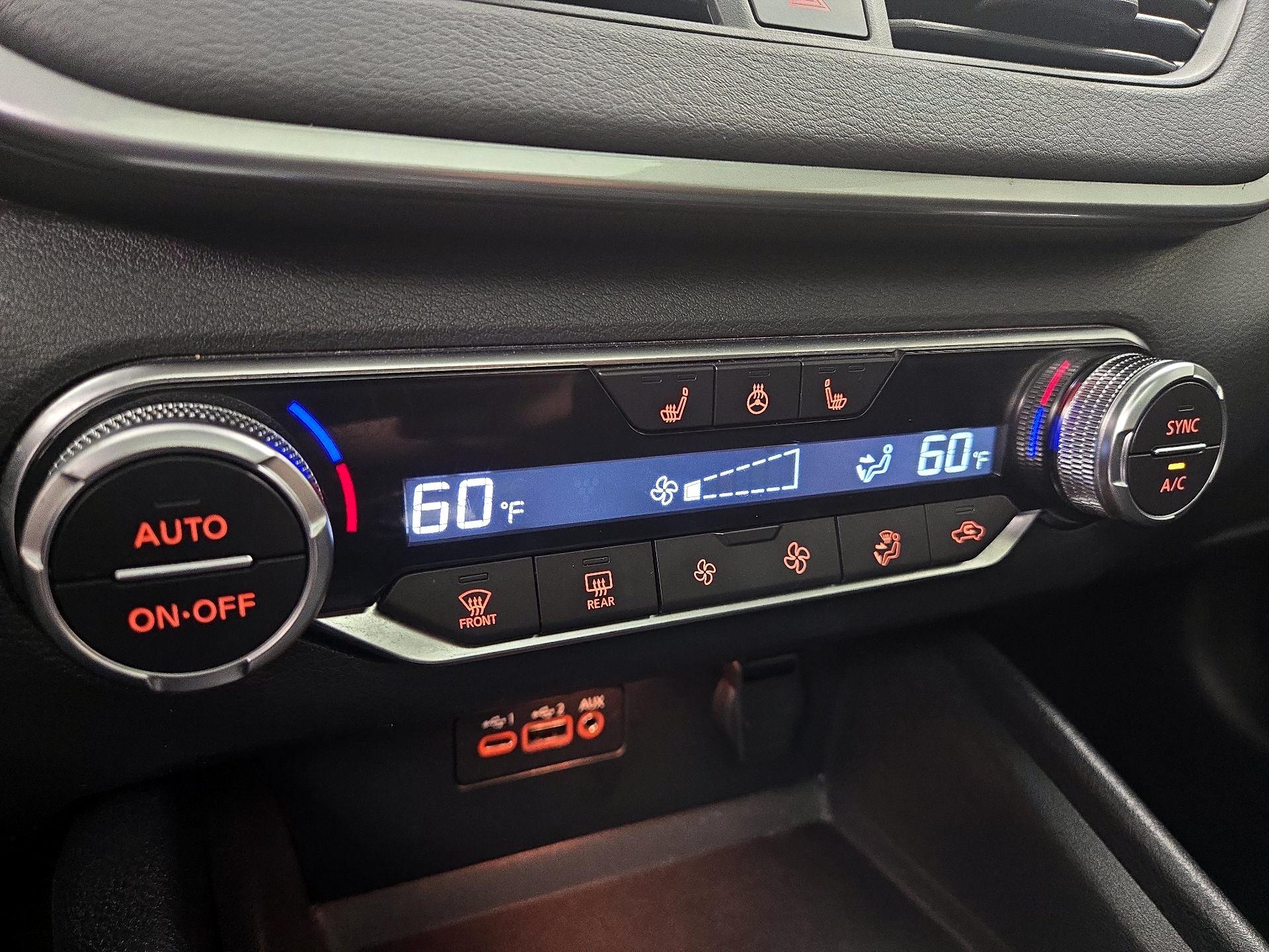 Thumbnail: 2019 Nissan Altima - 16